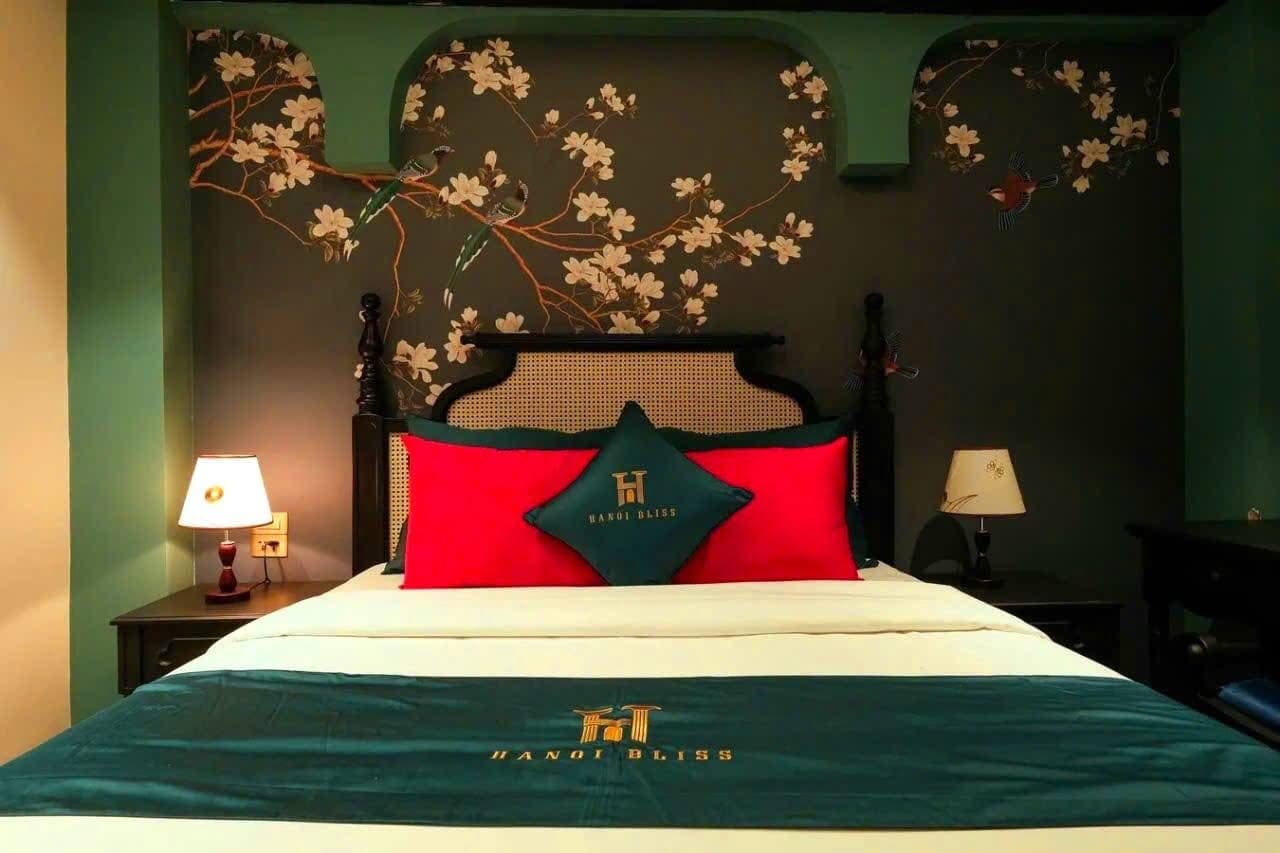 Nhà đất mặt phố, Hoàn Kiếm, Hà Nội - 156m² giá 255 tỷ