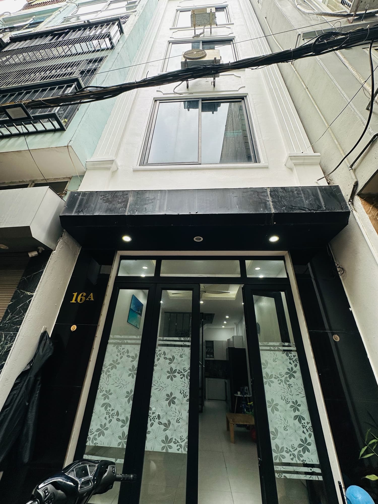 Nhà đất mặt phố, Hoàng Mai, Hà Nội - 30m² giá 6.6 tỷ