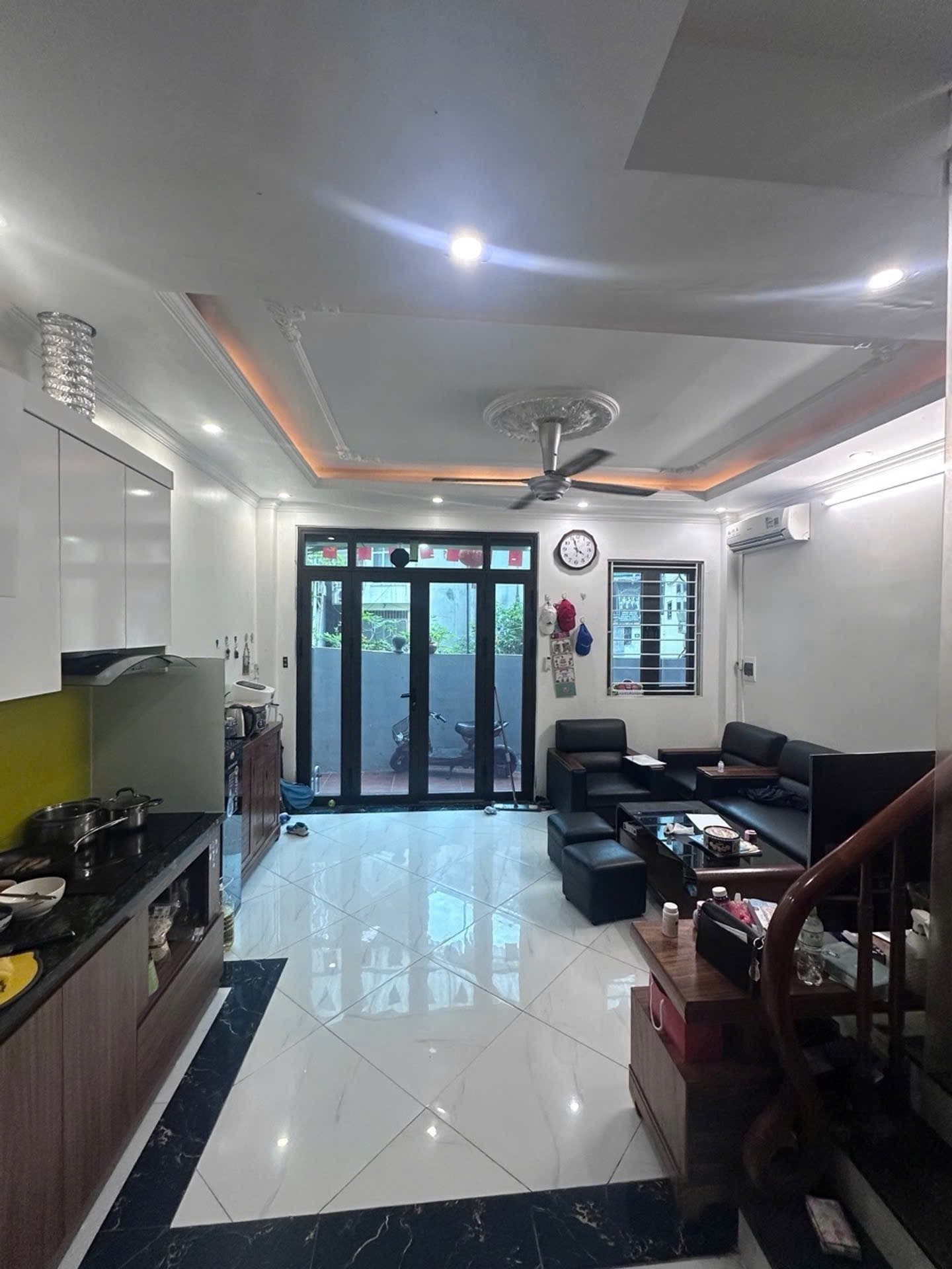 Nhà đất mặt phố, Nam Từ Liêm, Hà Nội - 30m² giá 7.9 tỷ