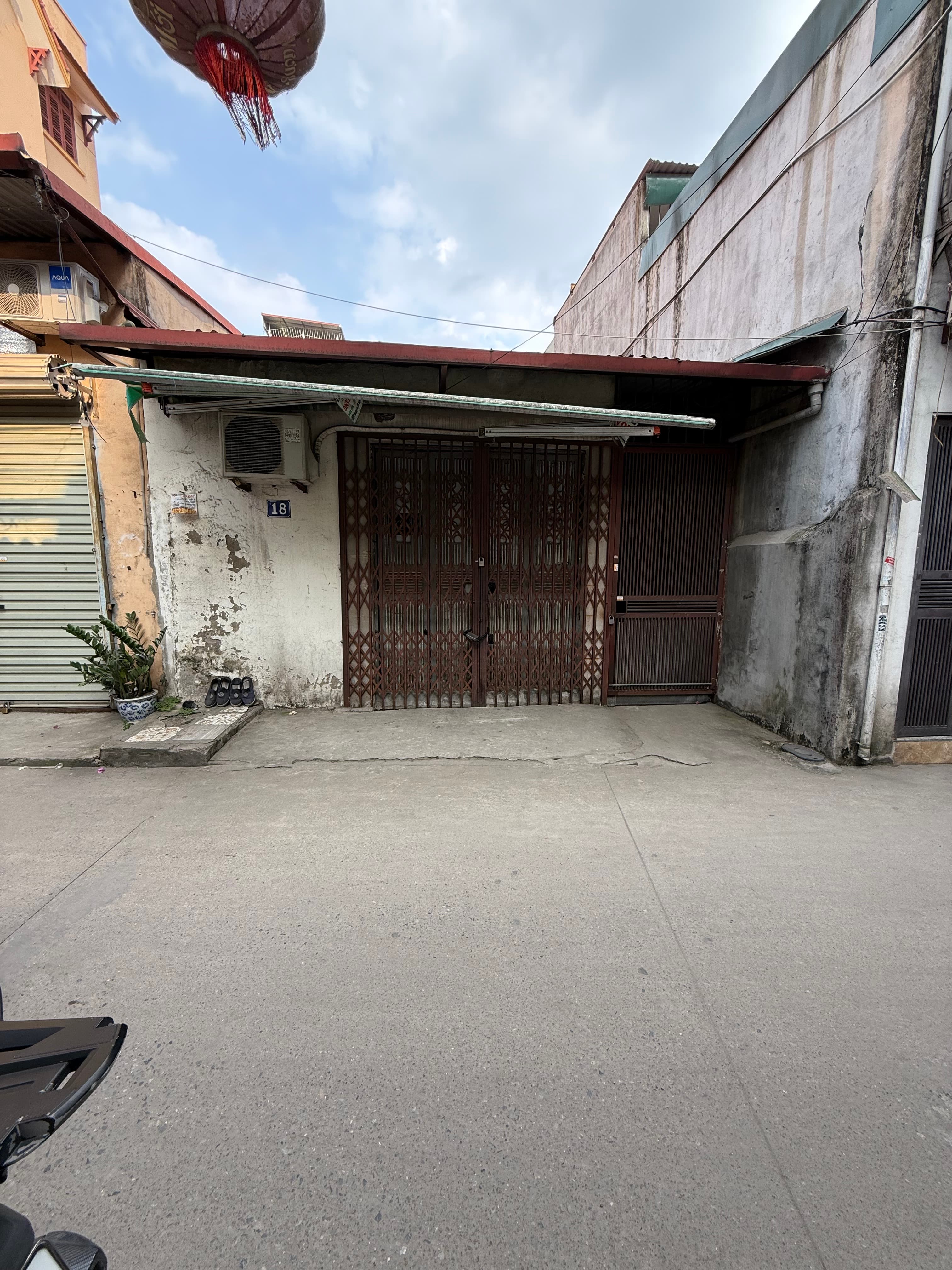 Nhà đất mặt phố, Hoàng Mai, Hà Nội - 131m² giá 28 tỷ