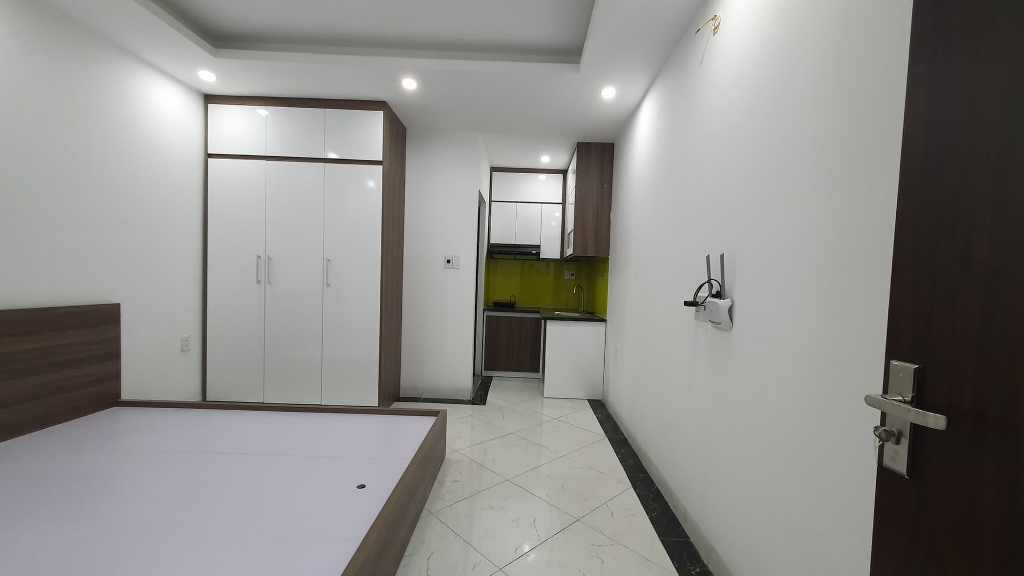 Nhà đất mặt phố, Đống Đa, Hà Nội - 85m² giá 23.7 tỷ