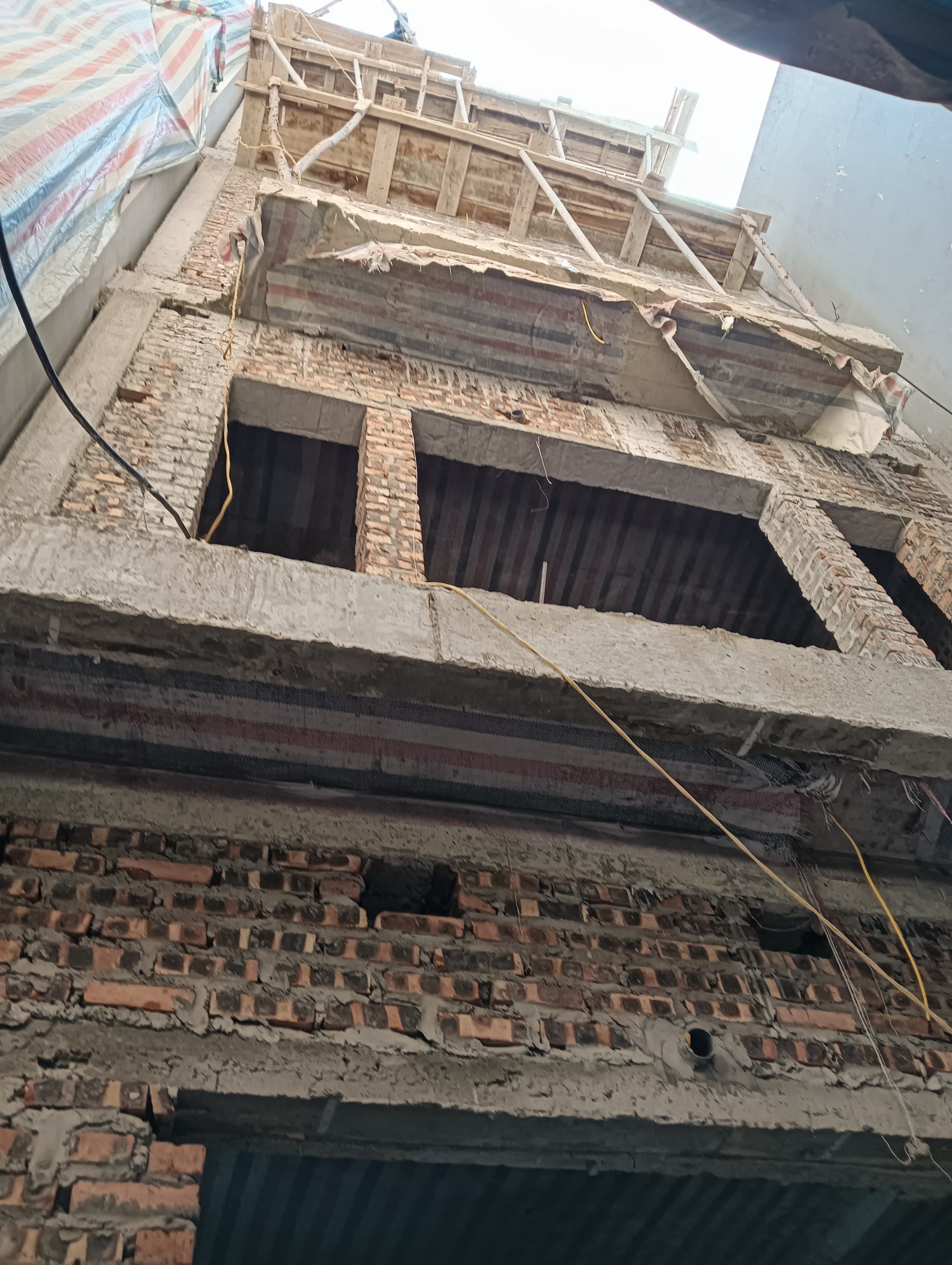 Nhà đất mặt phố, Hoàng Mai, Hà Nội - 42m² giá 11.8 tỷ