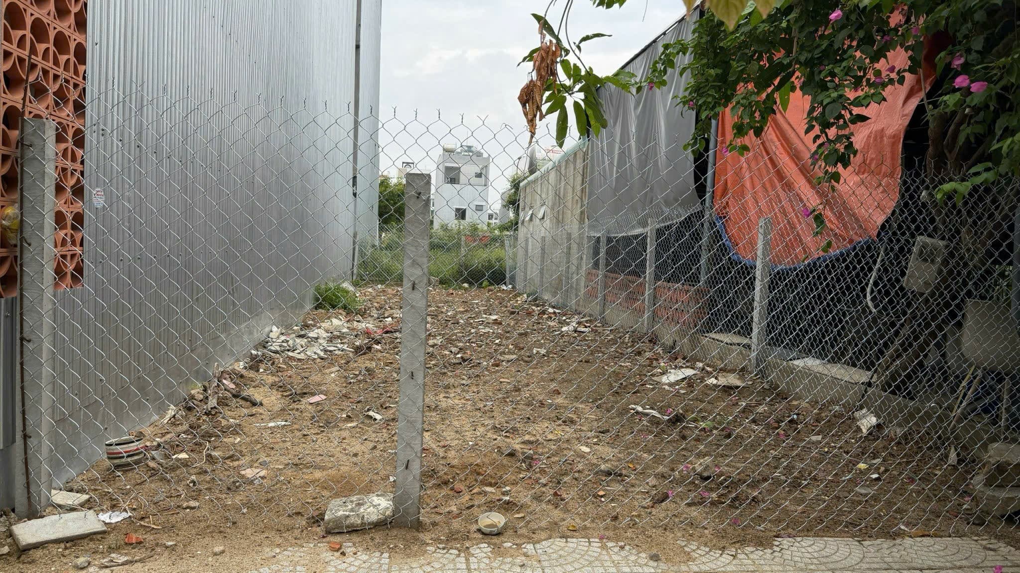 Nhà đất mặt phố, Liên Chiểu, Đà Nẵng - 100m² giá 8.2 tỷ