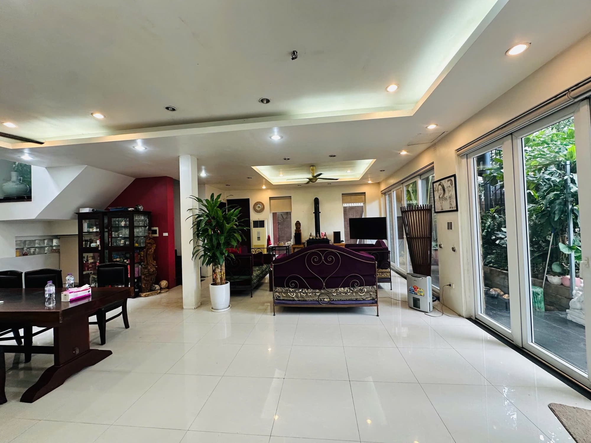 Nhà đất mặt phố, Long Biên, Hà Nội - 200m² giá 33 tỷ