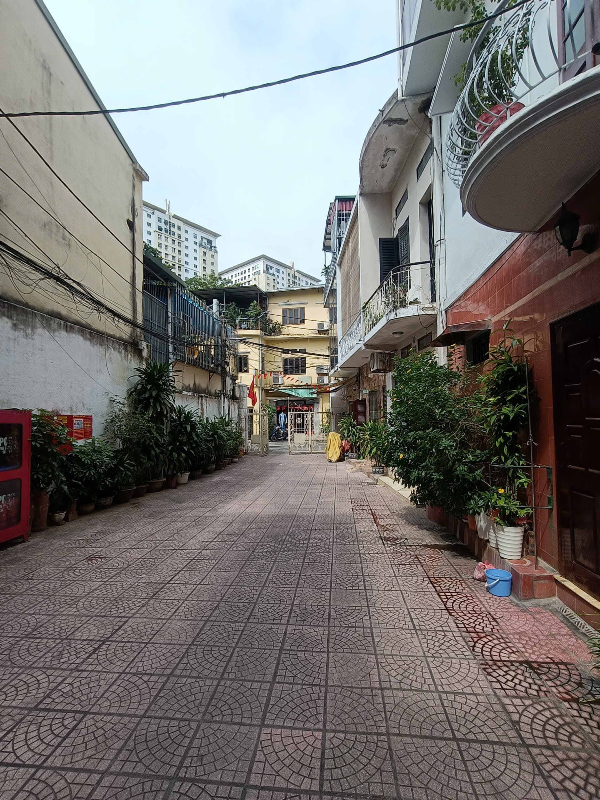 Nhà đất mặt phố, Hai Bà Trưng, Hà Nội - 42m² giá 14.9 tỷ