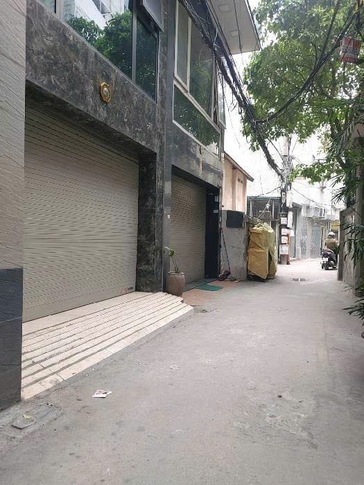 Nhà đất mặt phố, Cầu Giấy, Hà Nội - 39m² giá 13.5 tỷ