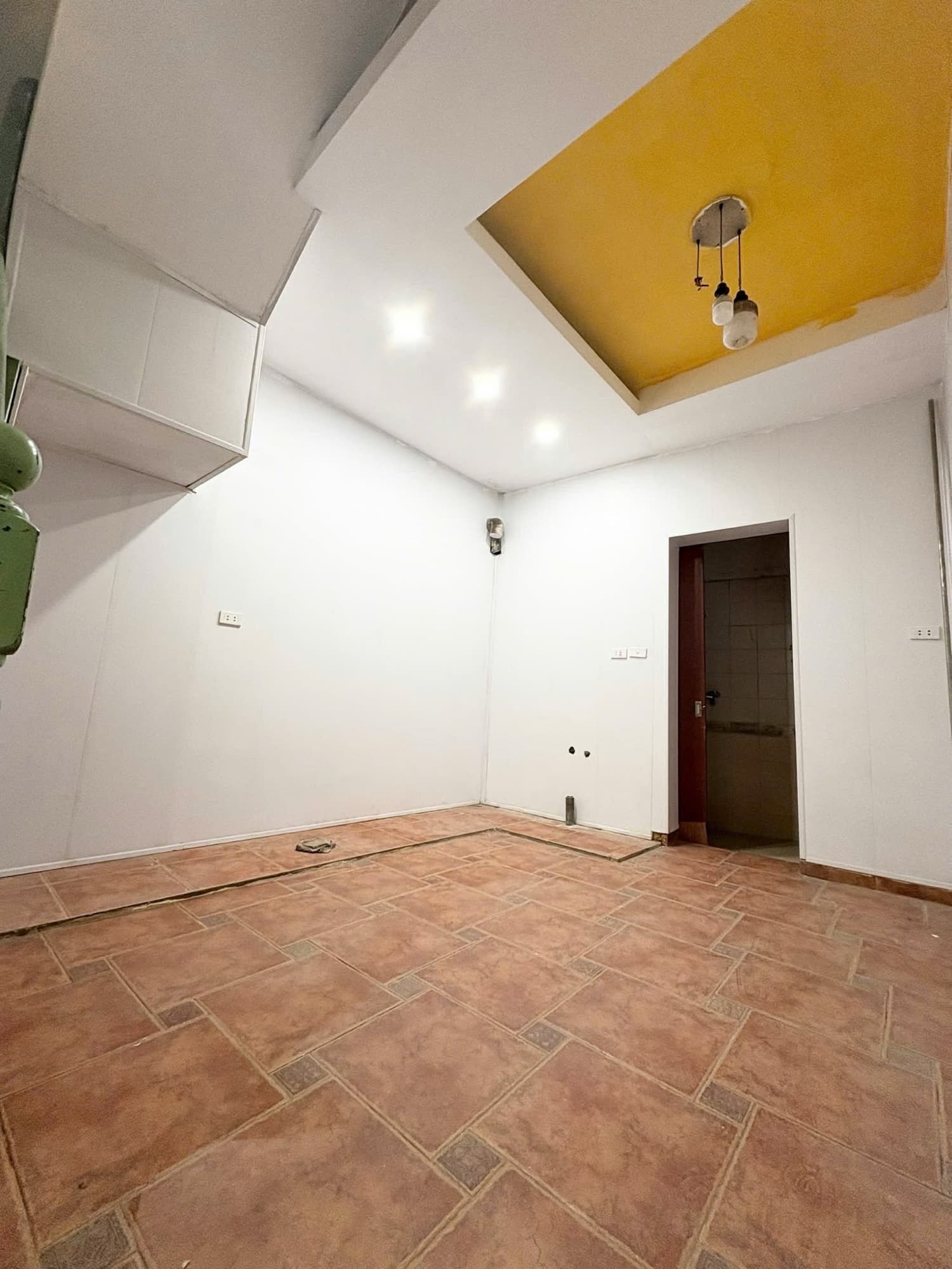 Nhà đất mặt phố, Thanh Xuân, Hà Nội - 32m² giá 10.6 tỷ