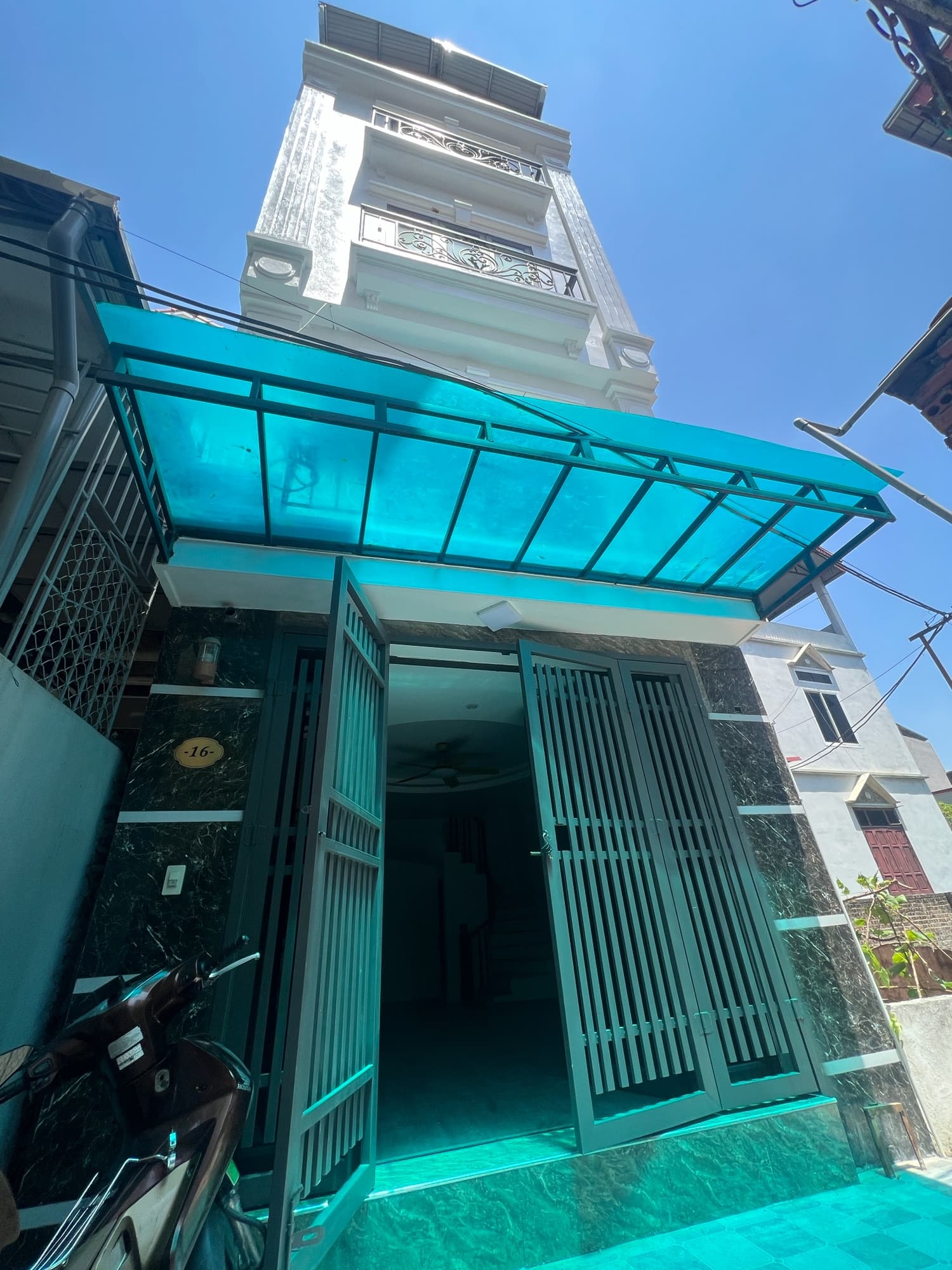 Nhà đất mặt phố, Hoài Đức, Hà Nội - 31m² giá 5.6 tỷ