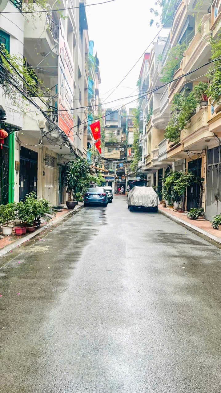 Nhà đất mặt phố, Thanh Xuân, Hà Nội - 53m² giá 31.8 tỷ