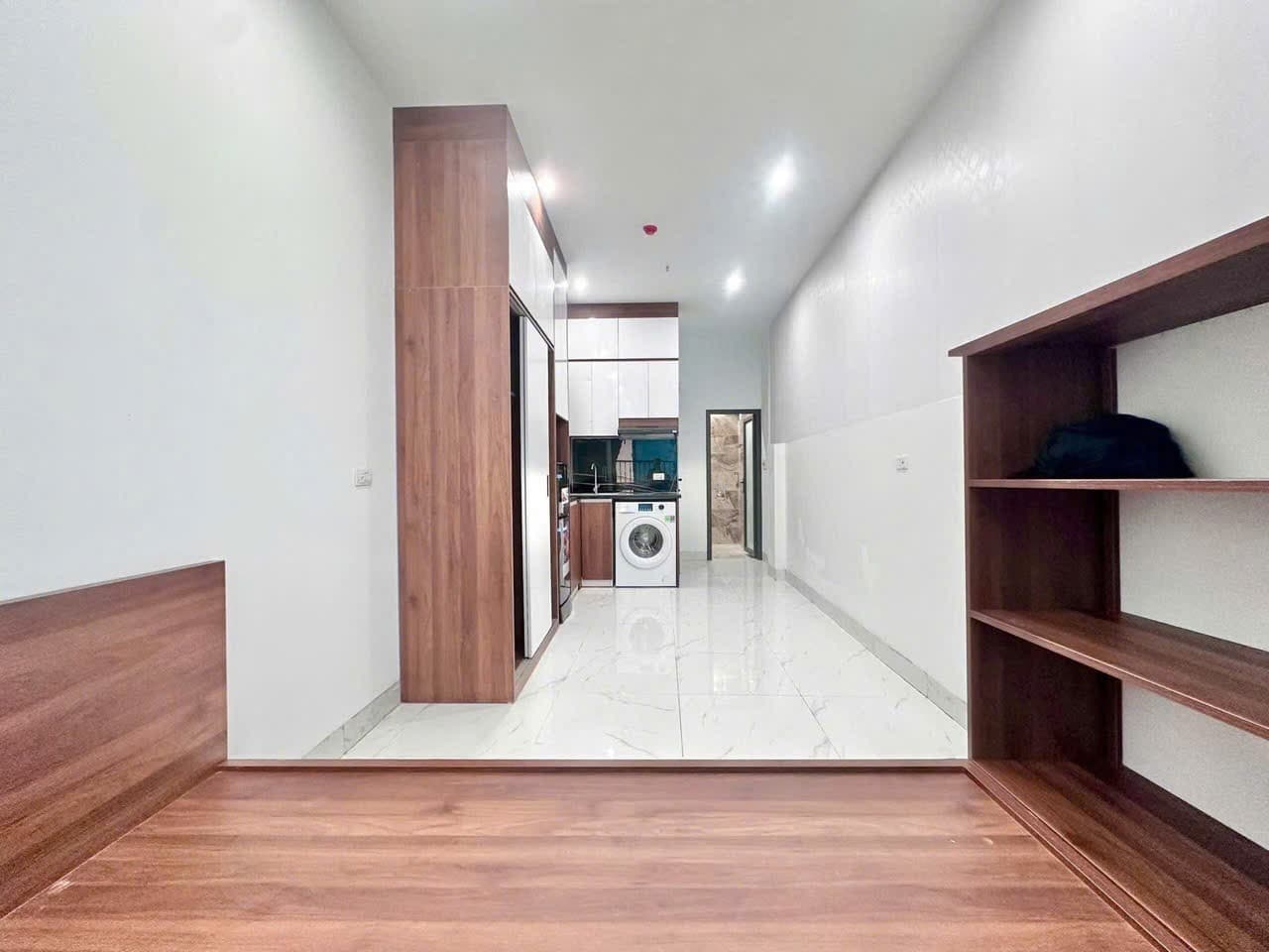 Nhà đất mặt phố, Thanh Trì, Hà Nội - 52m² giá 14.8 tỷ