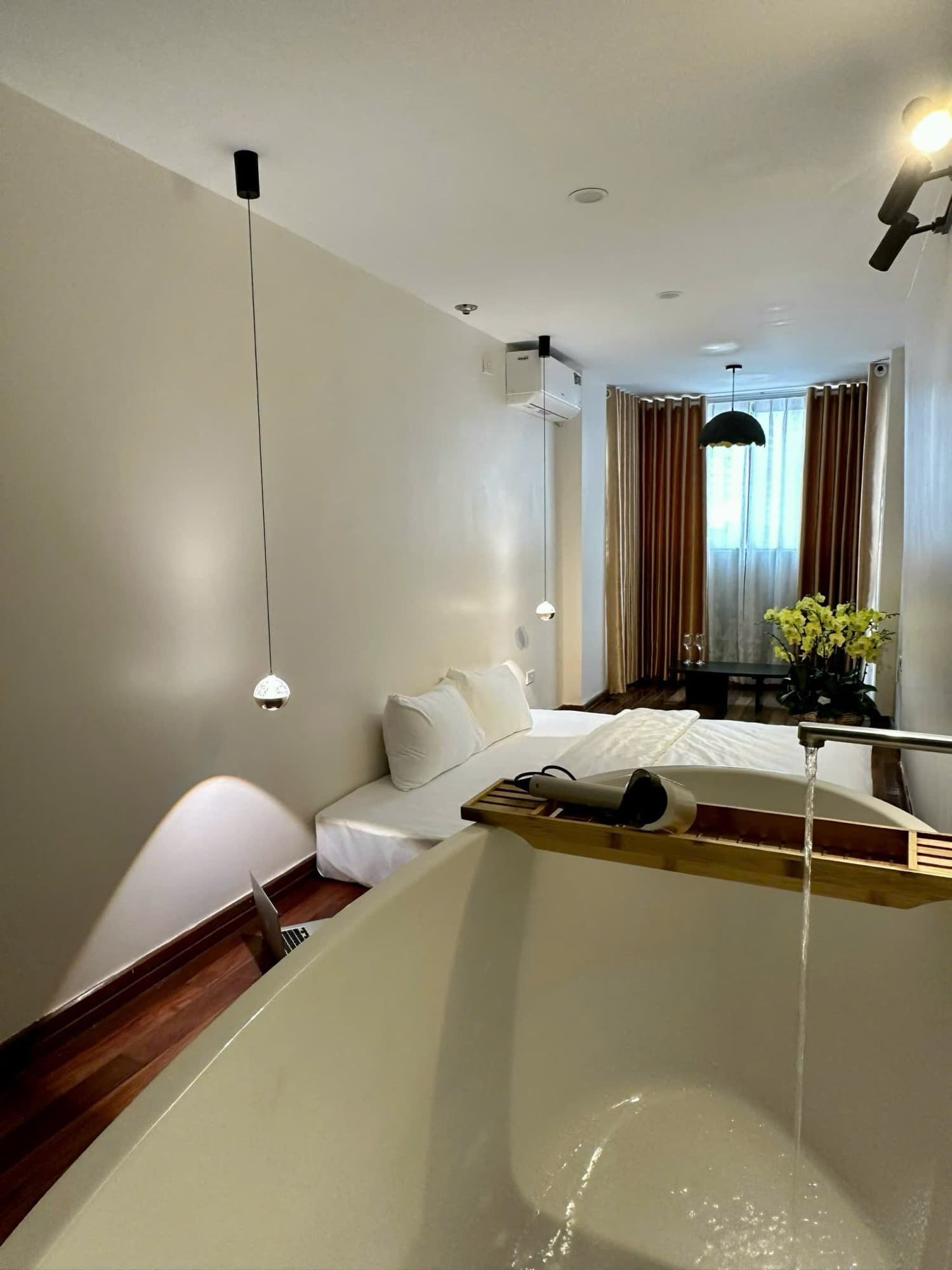 Nhà đất mặt phố, Hoàn Kiếm, Hà Nội - 10m² giá 19 tỷ