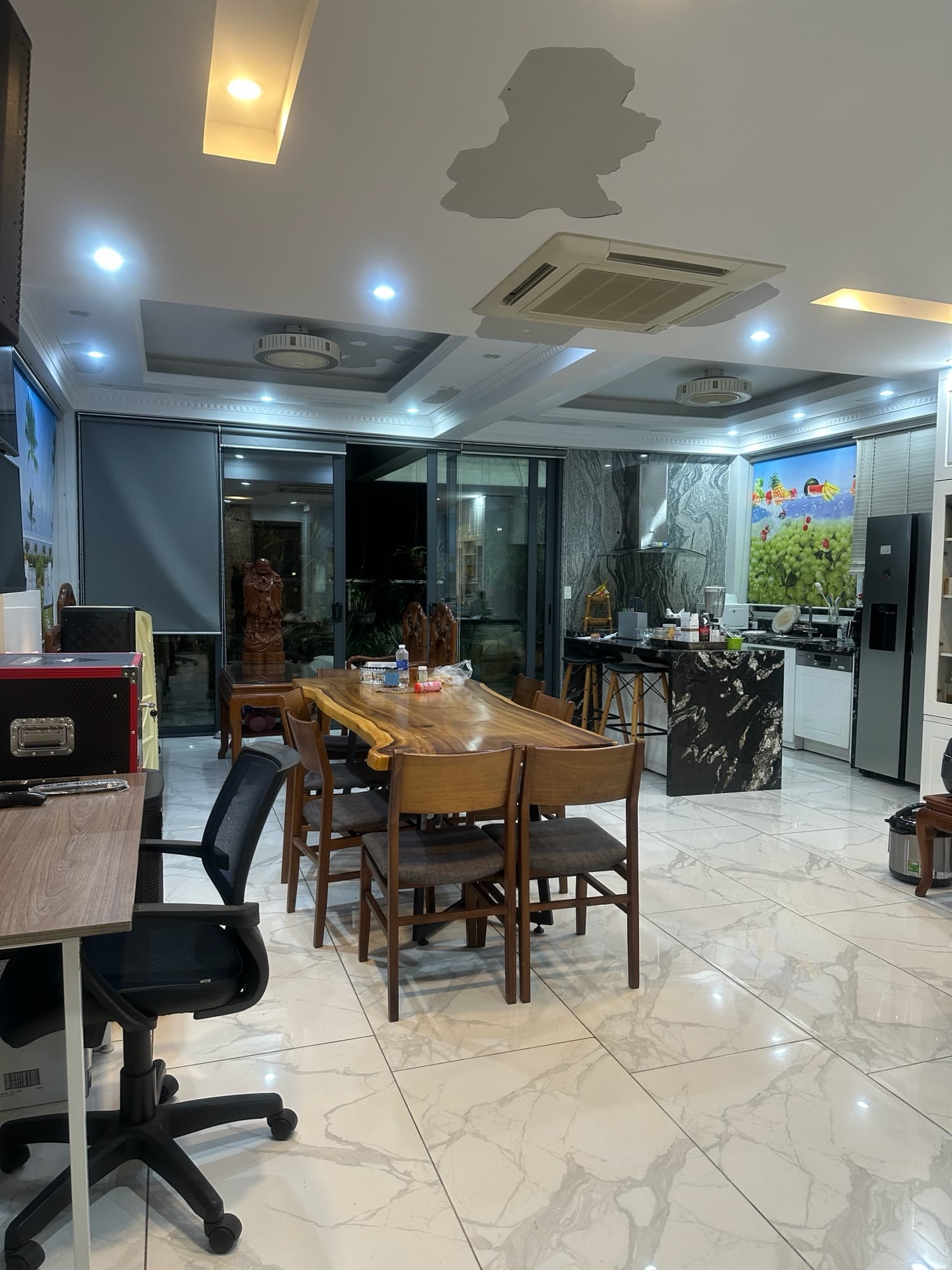 Nhà đất mặt phố, Long Biên, Hà Nội - 139m² giá 49.5 tỷ