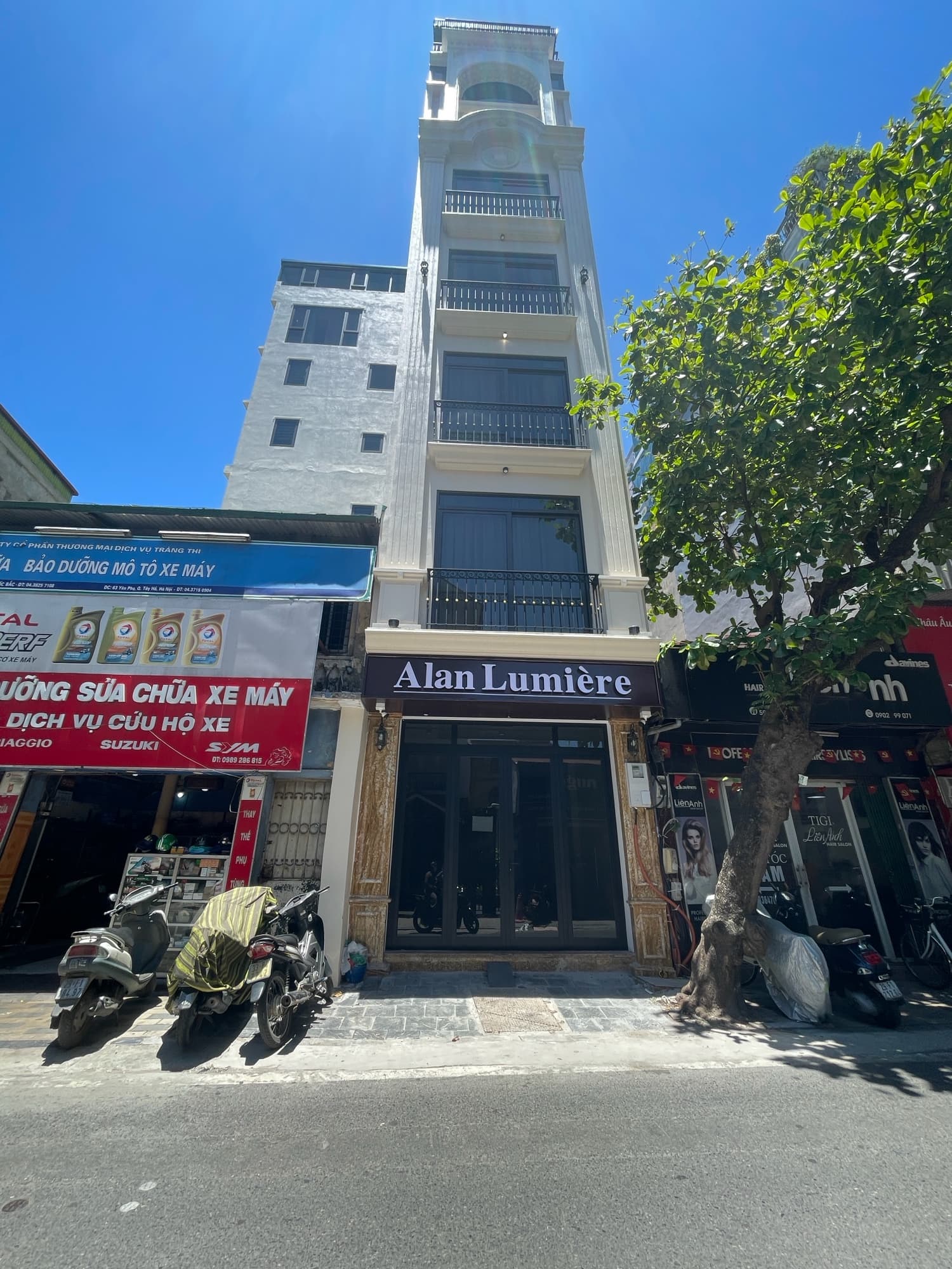 Nhà đất mặt phố, Tây Hồ, Hà Nội - 67m² giá 47 tỷ