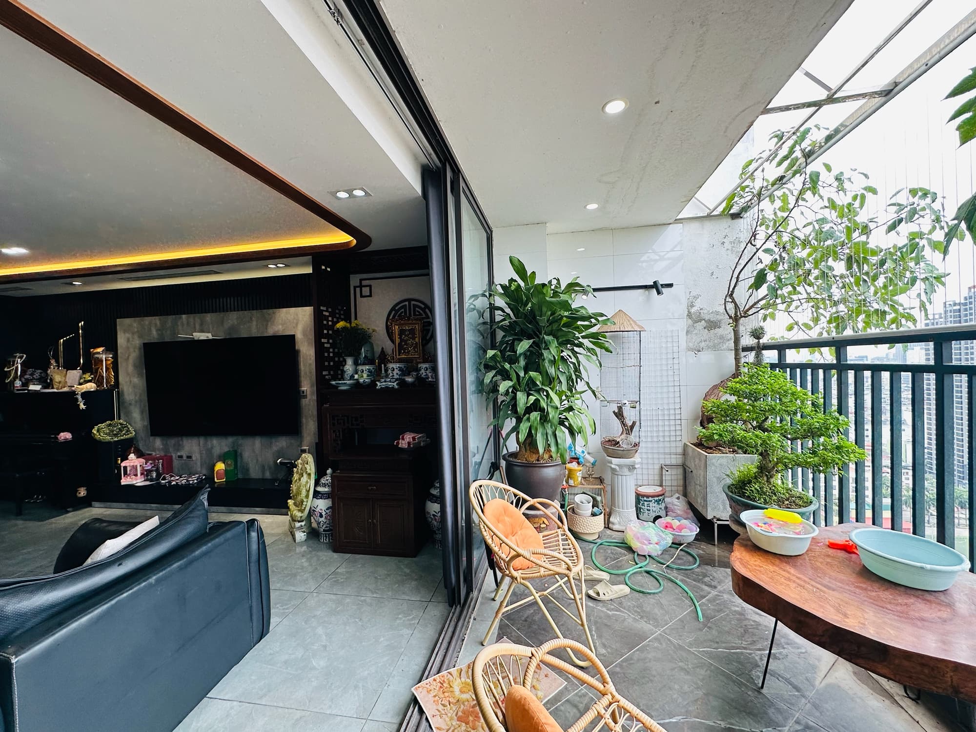 Căn hộ mặt phố, Cầu Giấy, Hà Nội - 256m² giá 25.5 tỷ