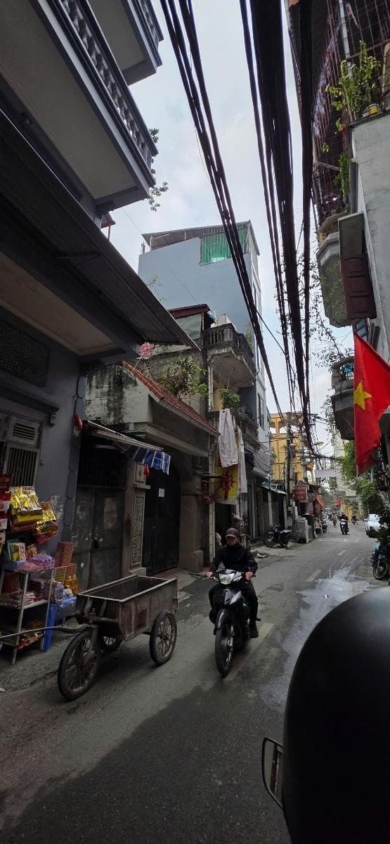 Nhà đất mặt phố, Hoàng Mai, Hà Nội - 77m² giá 20 tỷ