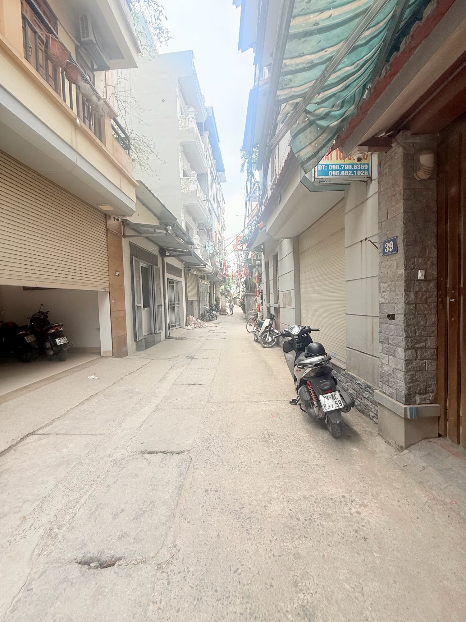 Nhà đất mặt phố, Hoàng Mai, Hà Nội - 52m² giá 19.3 tỷ