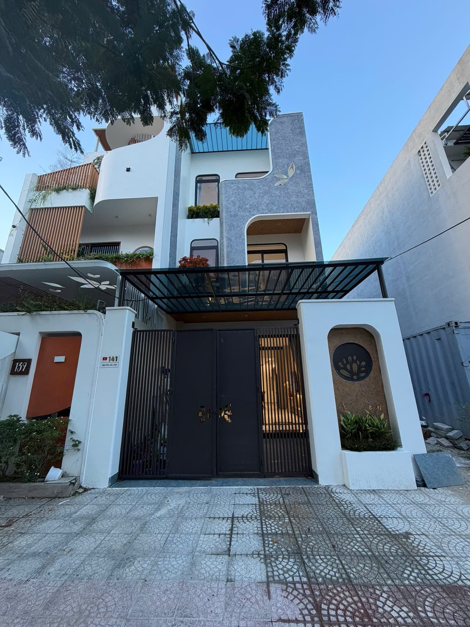 Nhà đất mặt phố, Cẩm Lệ, Đà Nẵng - 96.3m² giá 8.9 tỷ