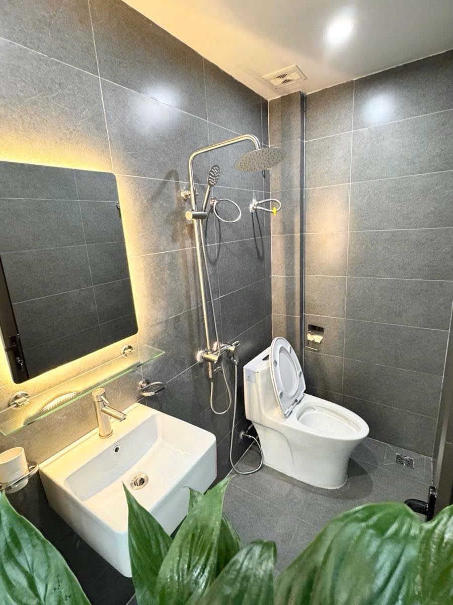 Nhà đất mặt phố, Đống Đa, Hà Nội - 16m² giá 6.85 tỷ