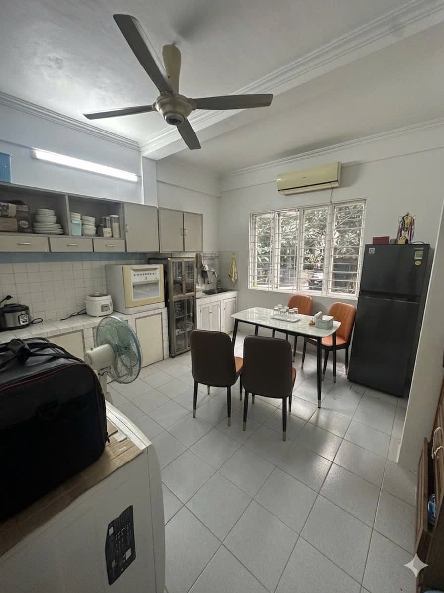 Nhà đất mặt phố, Đống Đa, Hà Nội - 15m² giá 9.8 tỷ