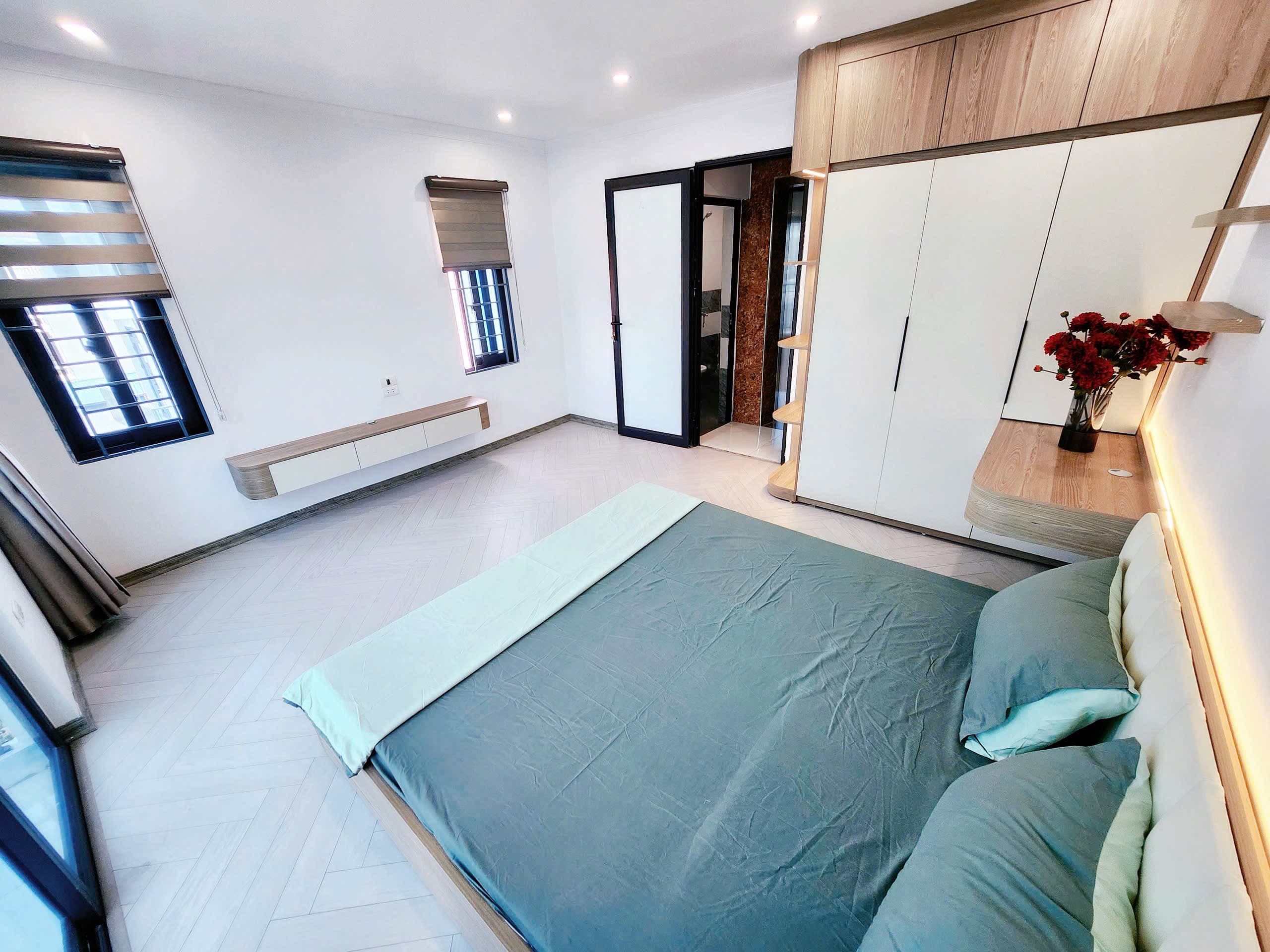 Nhà đất mặt phố, Thanh Trì, Hà Nội - 35m² giá 8.8 tỷ