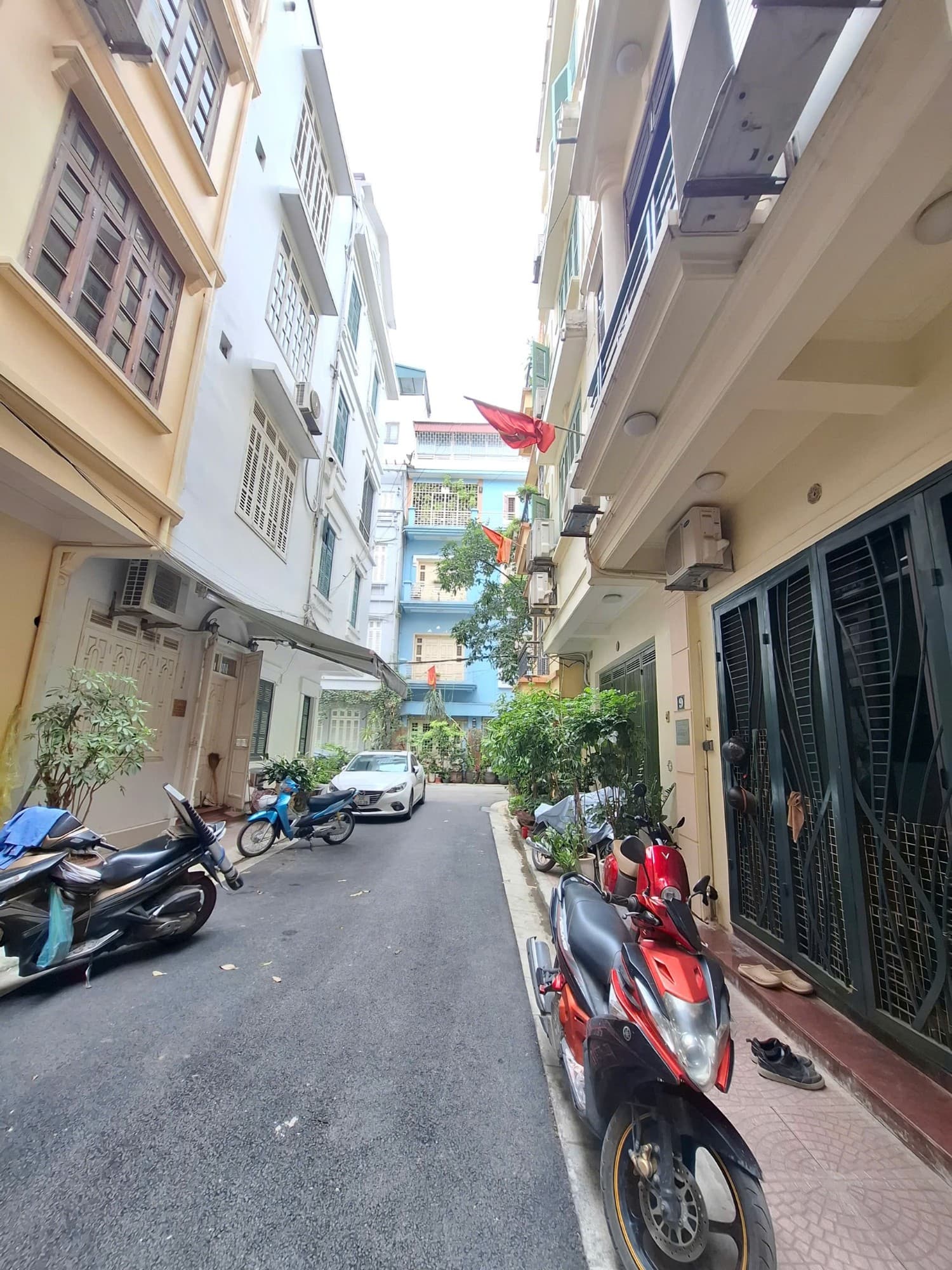 Nhà đất mặt phố, Đống Đa, Hà Nội - 69m² giá 32 tỷ