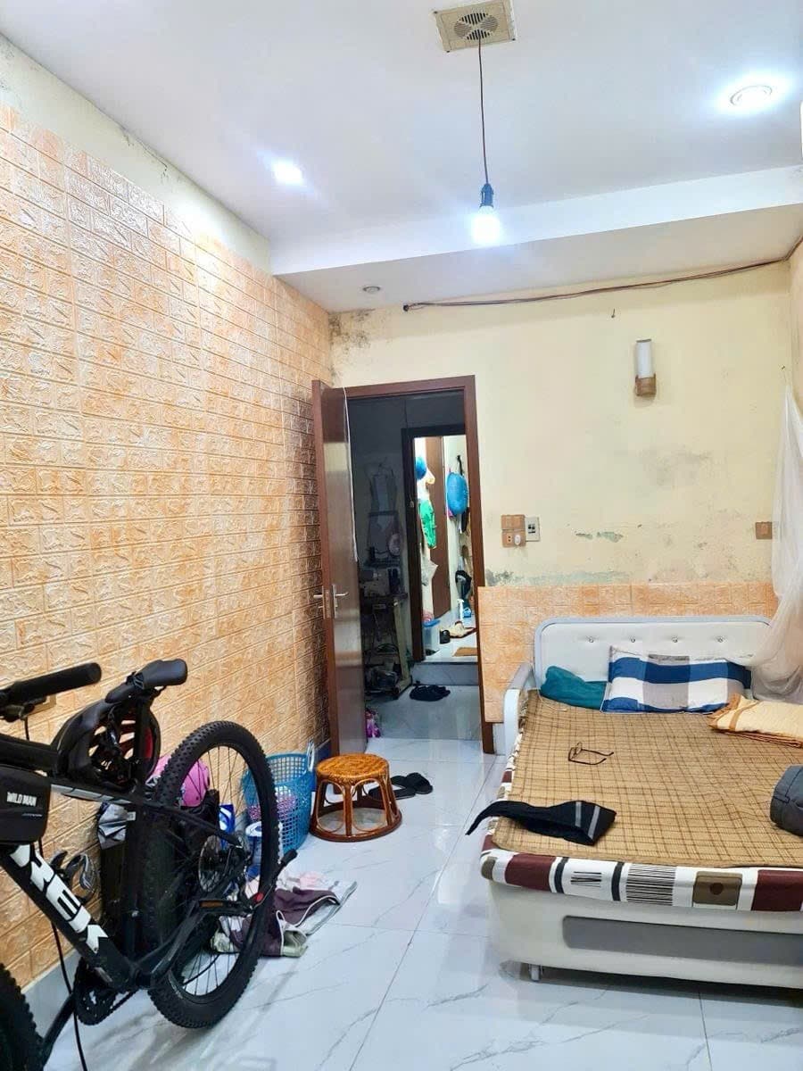 Căn hộ mặt phố, Ba Đình, Hà Nội - 34m² giá 7.4 tỷ