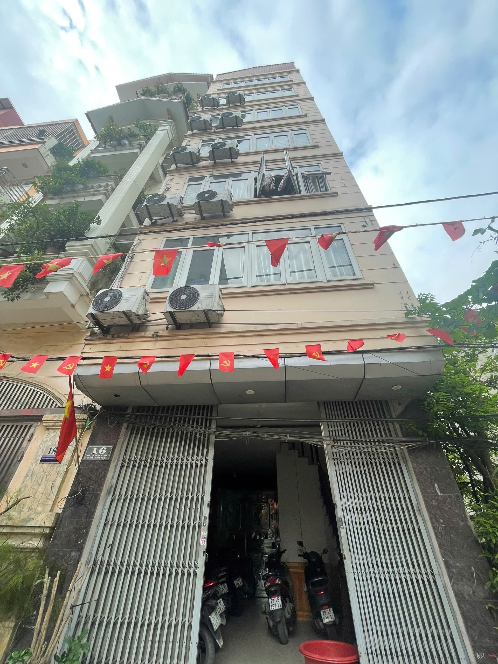 Nhà đất mặt phố, Bắc Từ Liêm, Hà Nội - 50m² giá 16 tỷ