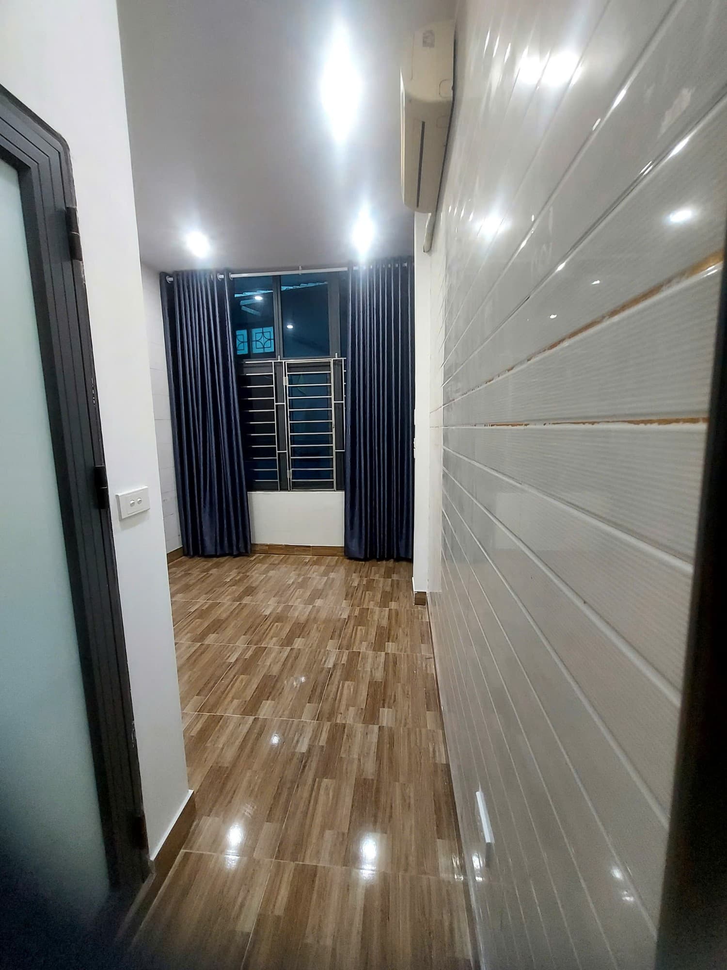 Nhà đất mặt phố, Ba Đình, Hà Nội - 12m² giá 4.7 tỷ
