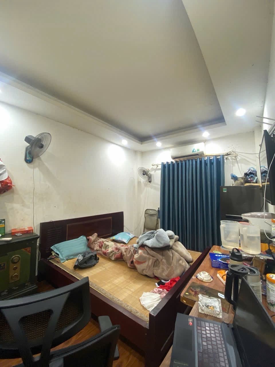 Nhà đất mặt phố, Long Biên, Hà Nội - 30m² giá 6.6 tỷ