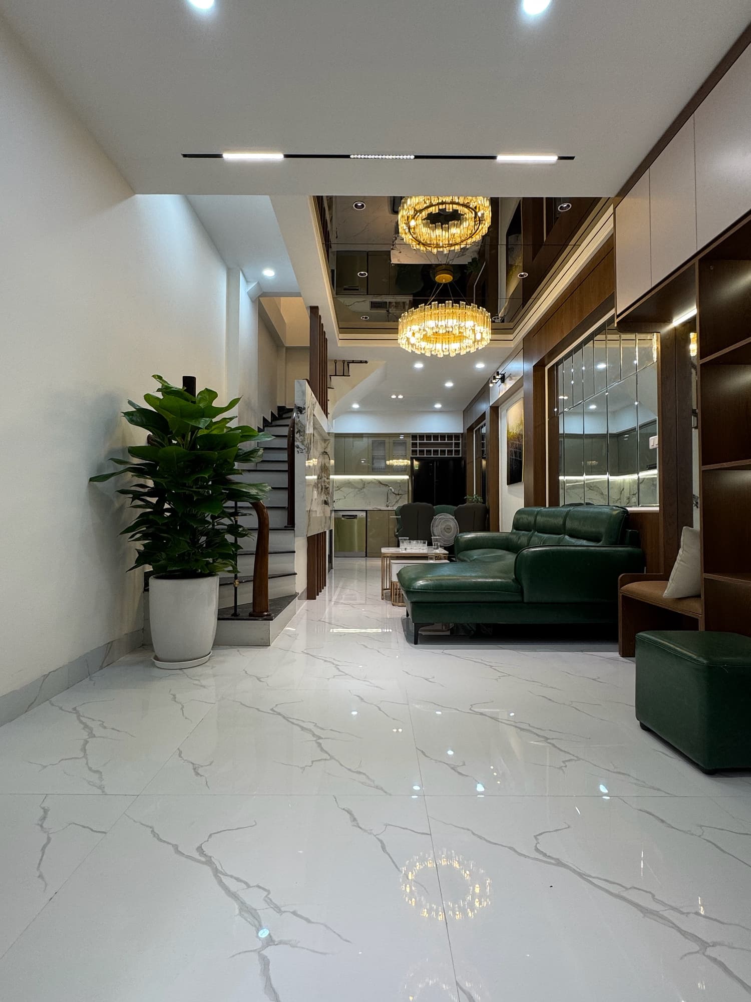 Nhà đất mặt phố, Hoàng Mai, Hà Nội - 35.2m² giá 9.65 tỷ