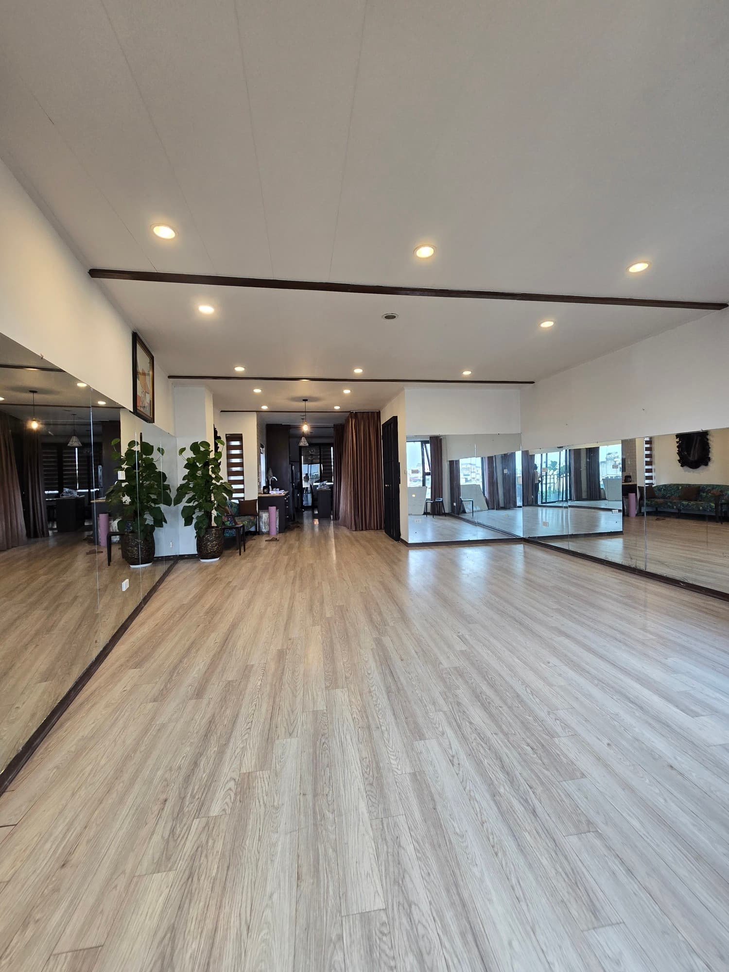 Nhà đất mặt phố, Đống Đa, Hà Nội - 90m² giá 39 tỷ