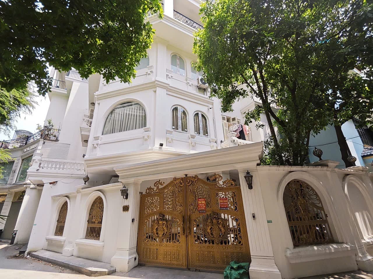 Nhà đất mặt phố, Cầu Giấy, Hà Nội - 163m² giá 69 tỷ