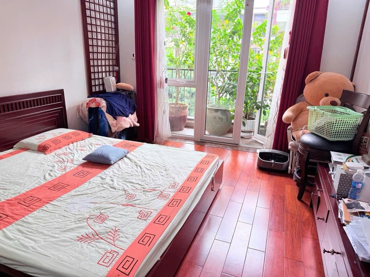 Nhà đất mặt phố, Đống Đa, Hà Nội - 83m² giá 59.8 tỷ