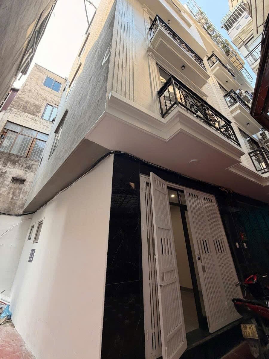 Nhà đất mặt phố, Hai Bà Trưng, Hà Nội - 42m² giá 12.5 tỷ