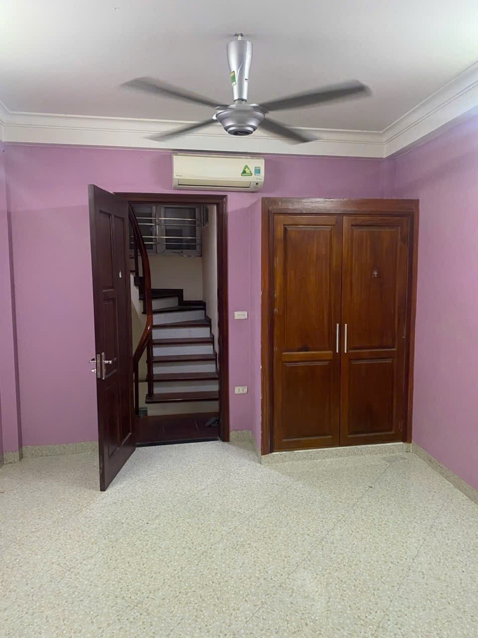 Nhà đất mặt phố, Ba Đình, Hà Nội - 22m² giá 15.9 tỷ