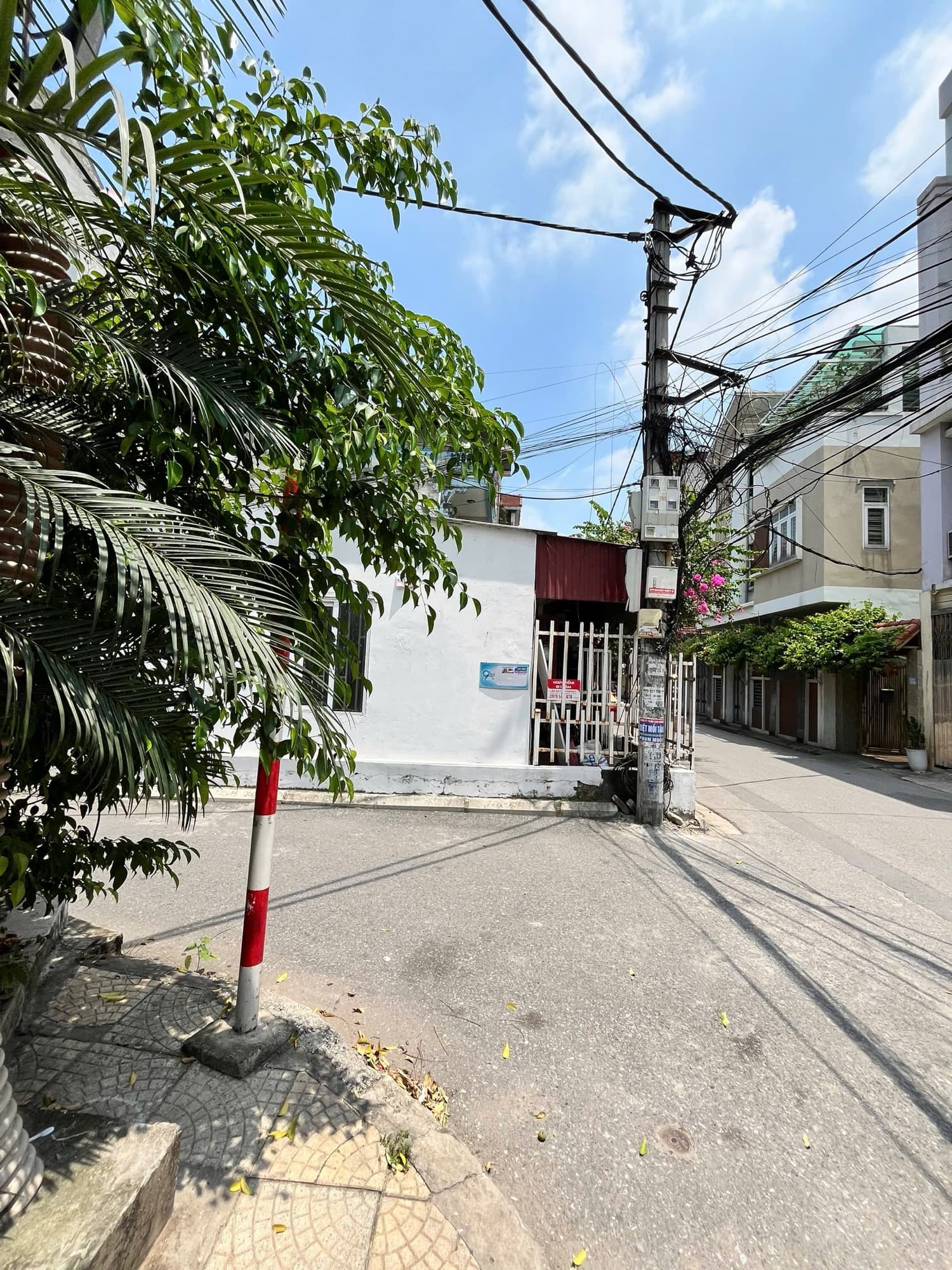 Nhà đất mặt phố, Long Biên, Hà Nội - 33m² giá 10.5 tỷ