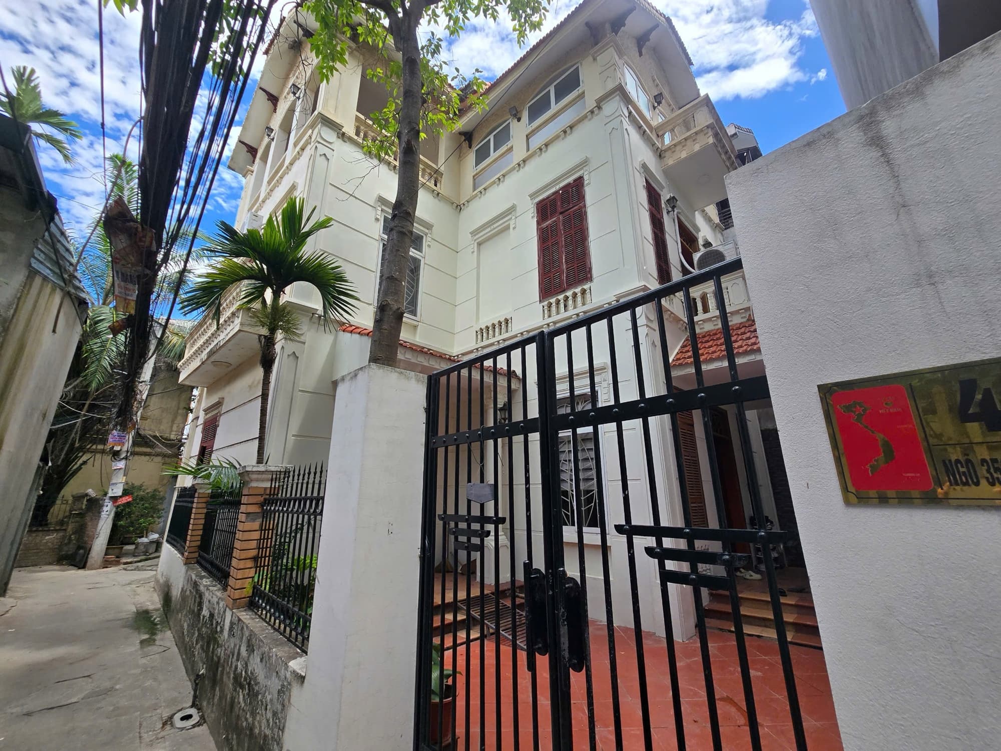 Nhà đất mặt phố, Long Biên, Hà Nội - 125m² giá 28.5 tỷ
