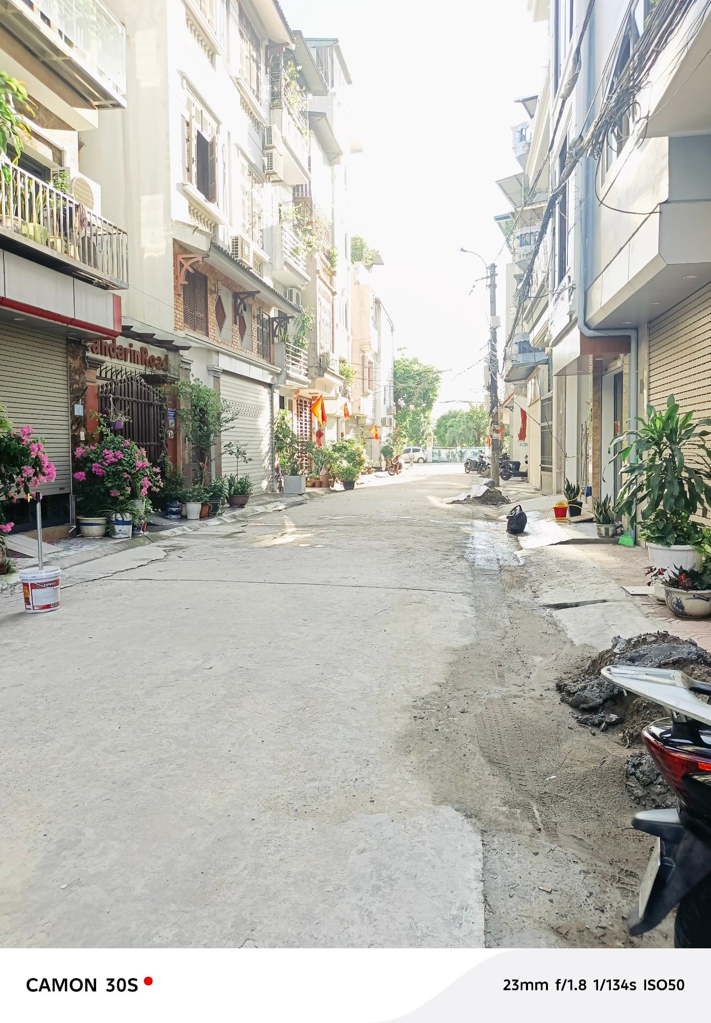 Nhà đất mặt phố, Long Biên, Hà Nội - 68m² giá 21.5 tỷ