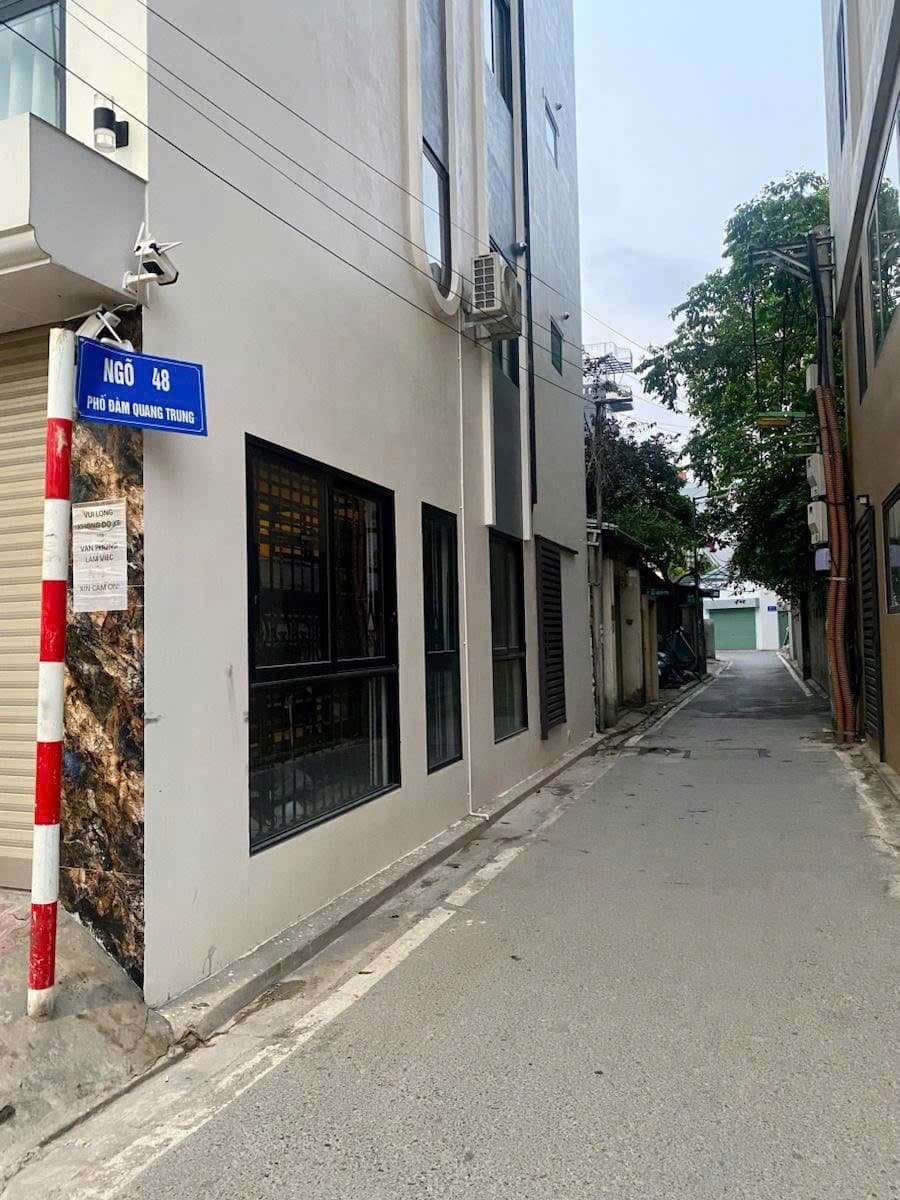 Nhà đất mặt phố, Long Biên, Hà Nội - 50m² giá 9.8 tỷ