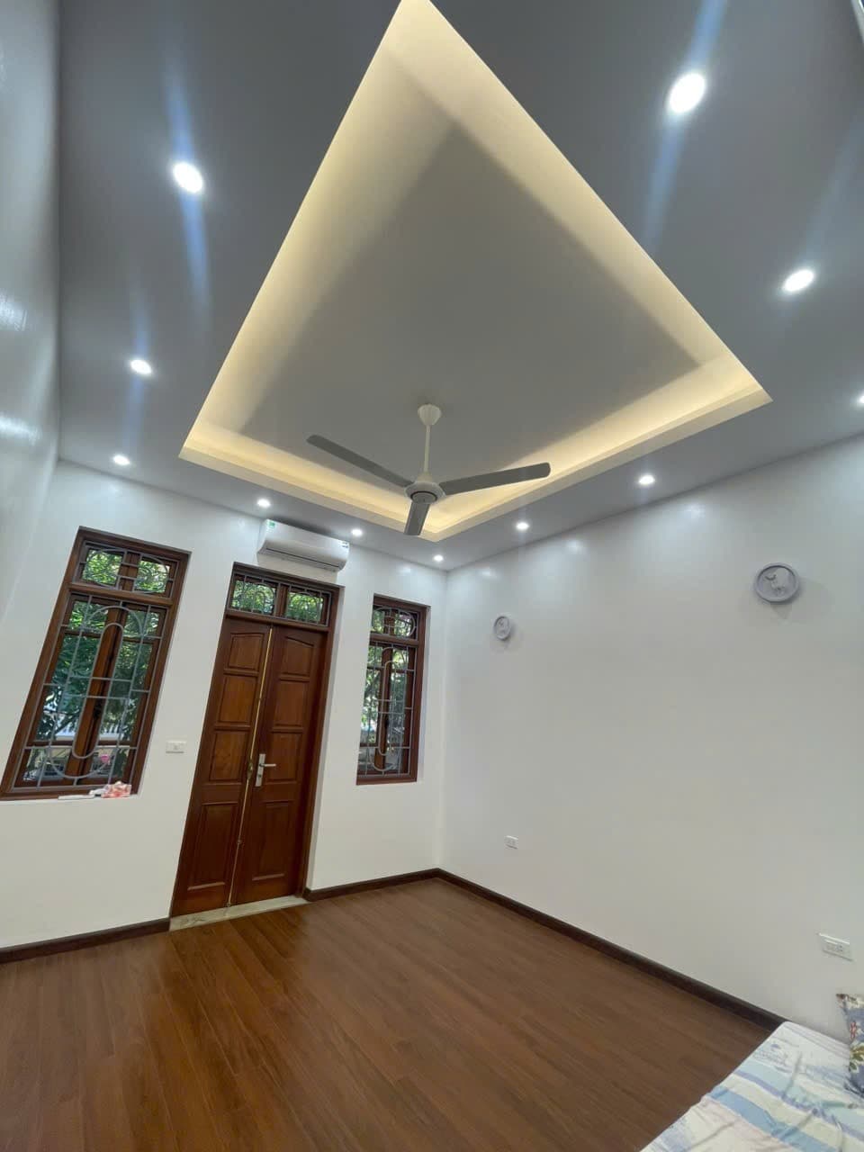Nhà đất mặt phố, Hoàng Mai, Hà Nội - 51m² giá 23.8 tỷ