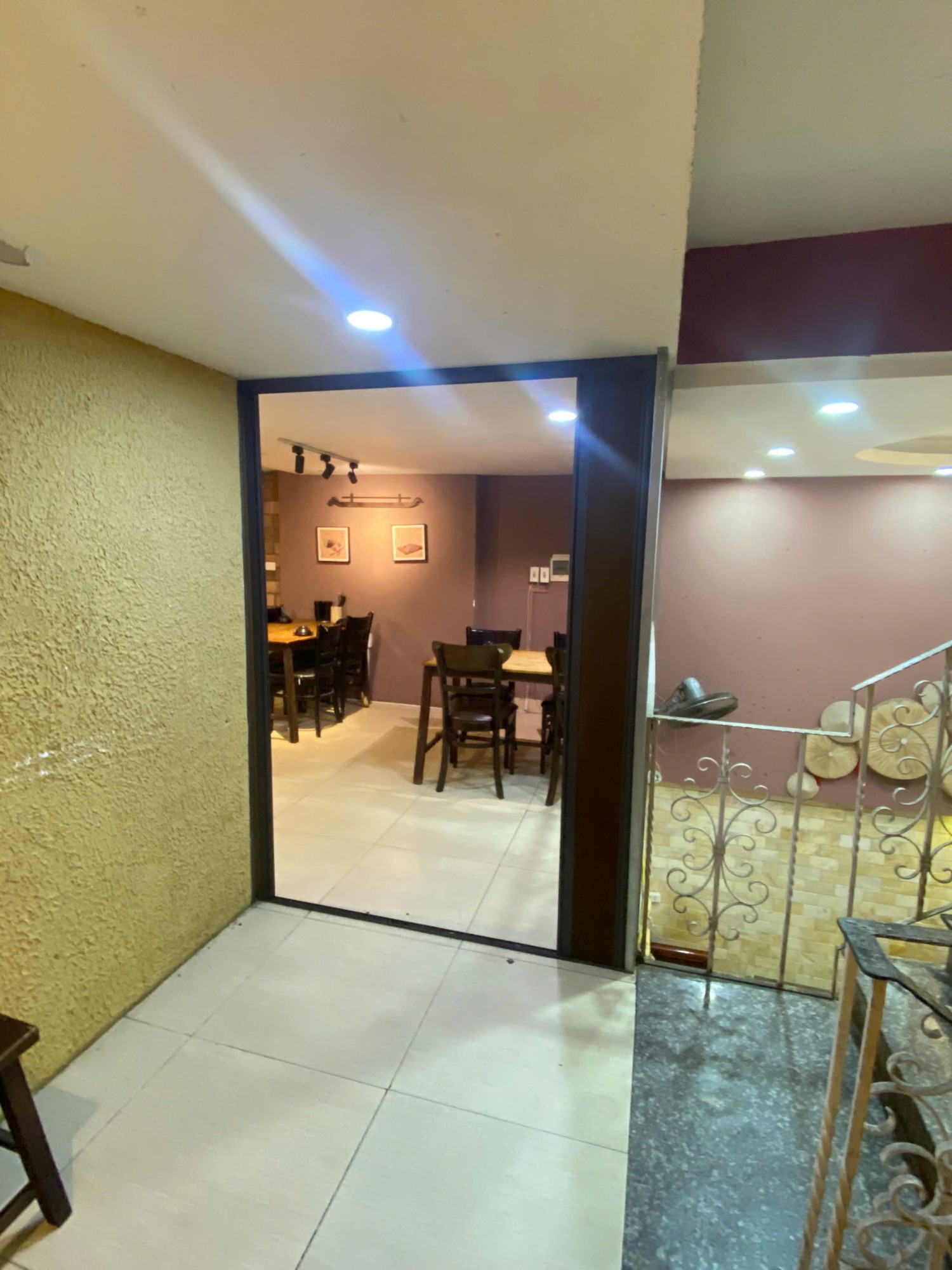 Nhà đất mặt phố, Đống Đa, Hà Nội - 107m² giá 18 tỷ
