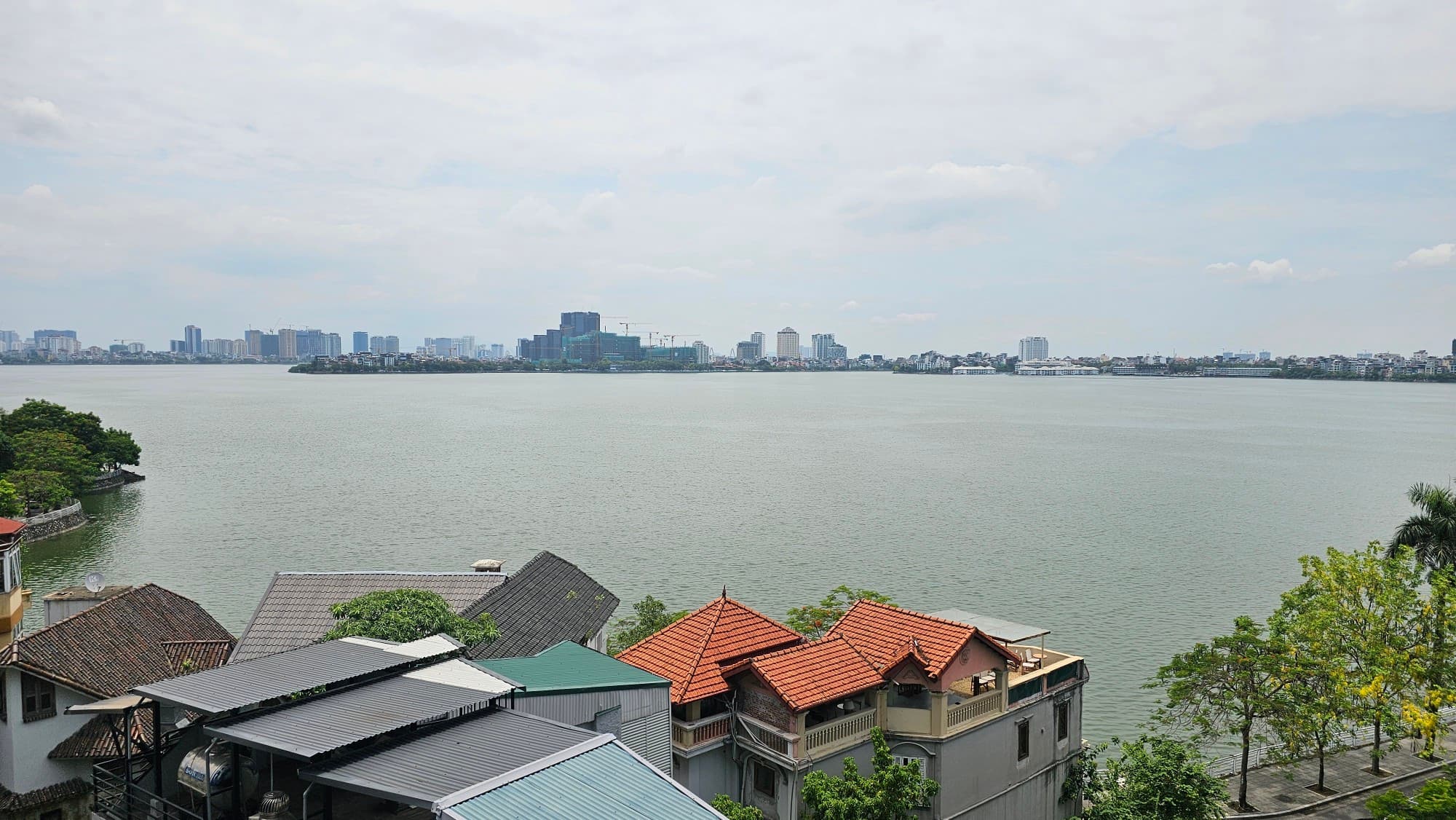 Nhà đất mặt phố, Tây Hồ, Hà Nội - 154m² giá 150 tỷ