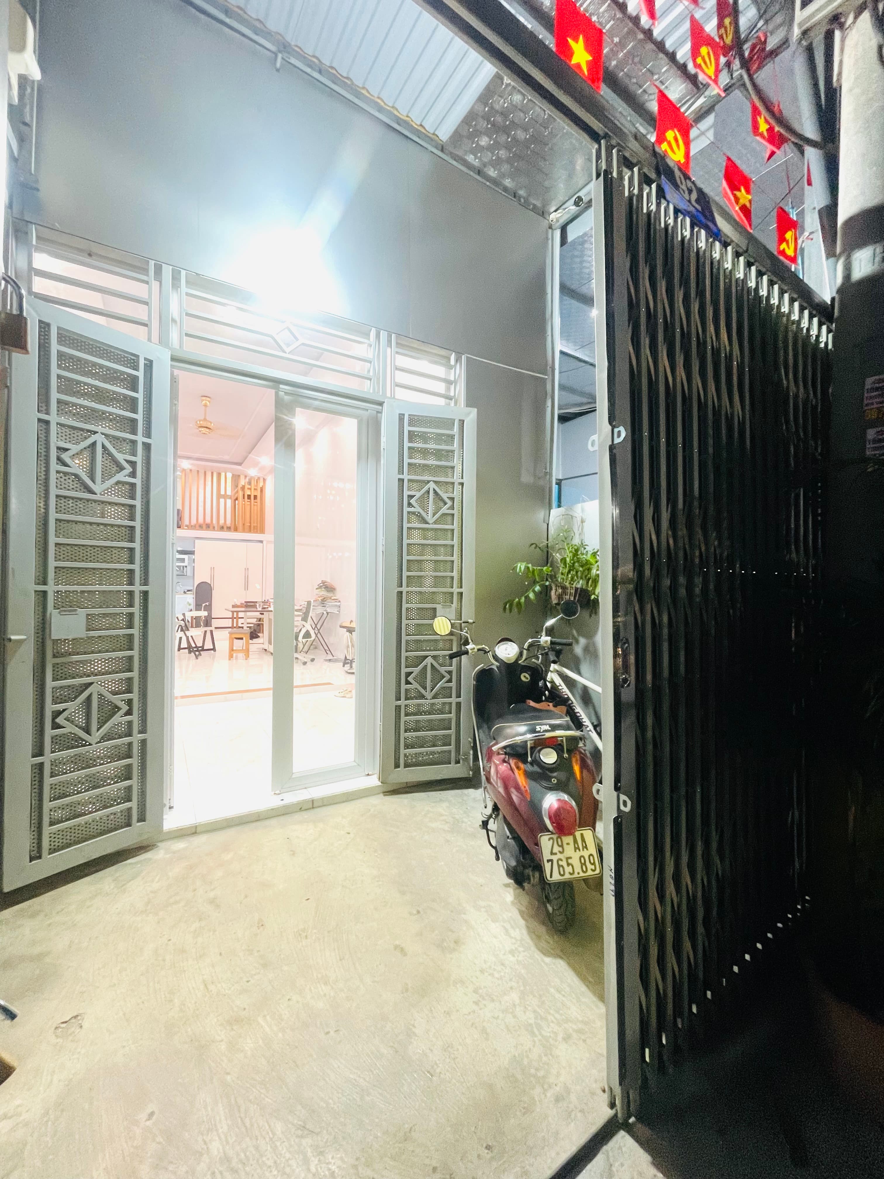 Nhà đất mặt phố, Hoàng Mai, Hà Nội - 85m² giá 4.5 tỷ