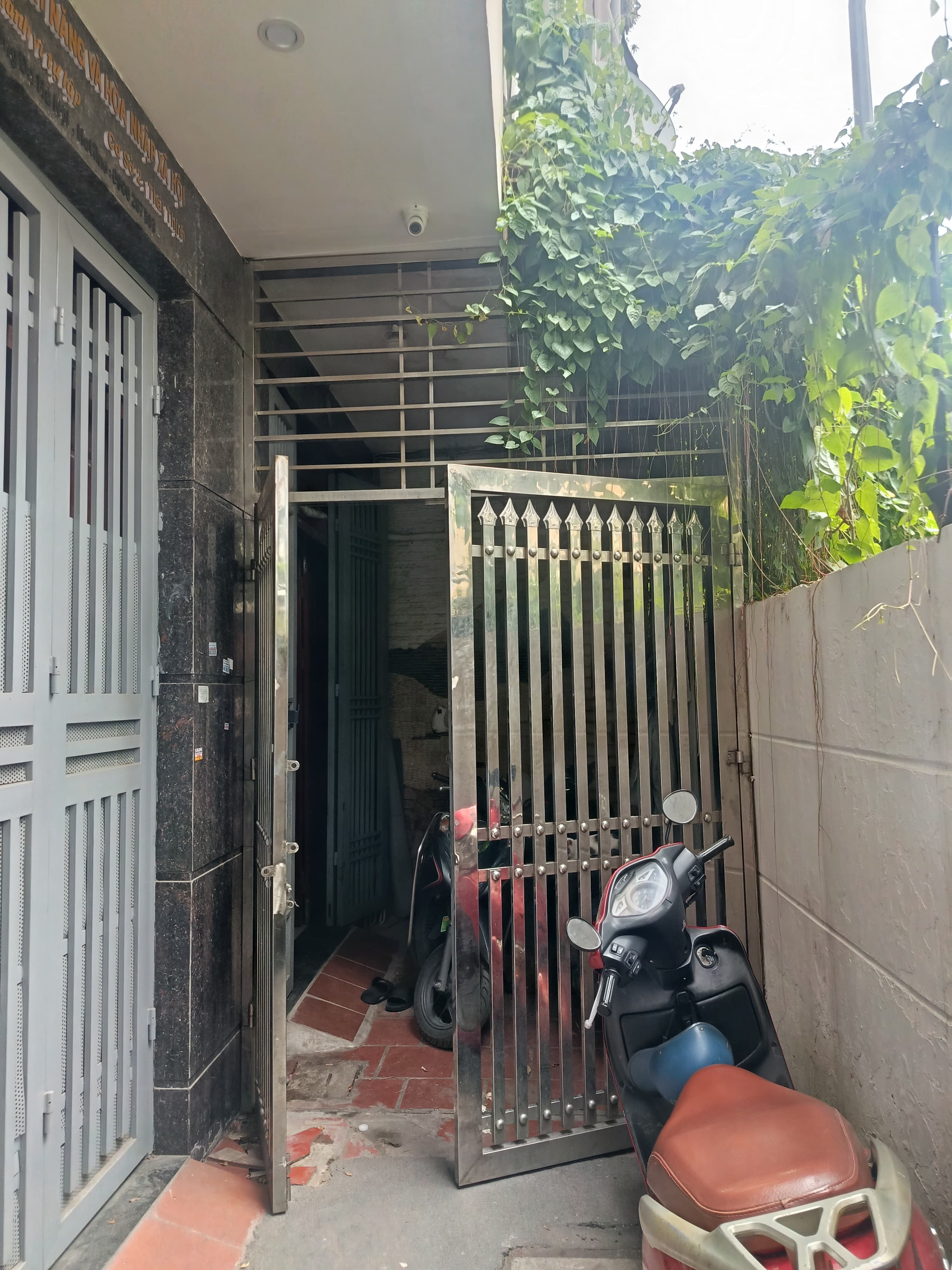 Nhà đất mặt phố, Đống Đa, Hà Nội - 47.8m² giá 11.2 tỷ