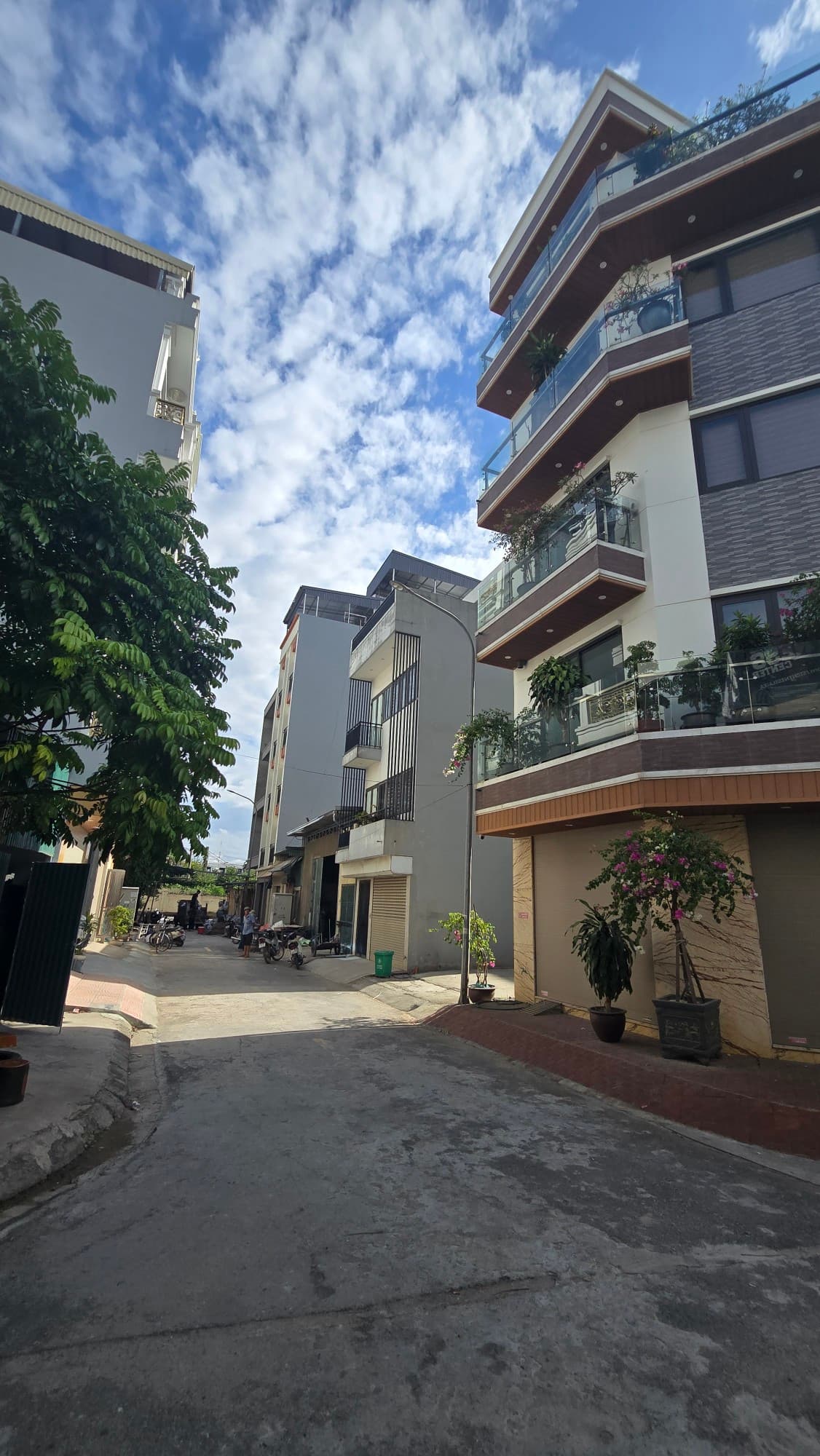 Nhà đất mặt phố Hoài Đức, Hà Nội - 71m² giá 21 tỷ