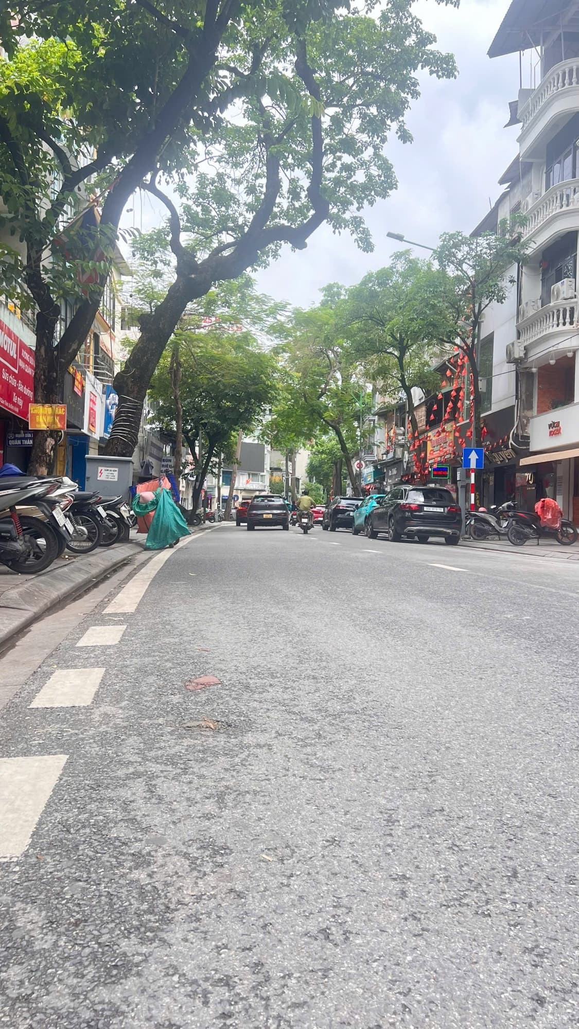 Nhà đất mặt phố, Ba Đình, Hà Nội - 39m² giá 61 tỷ
