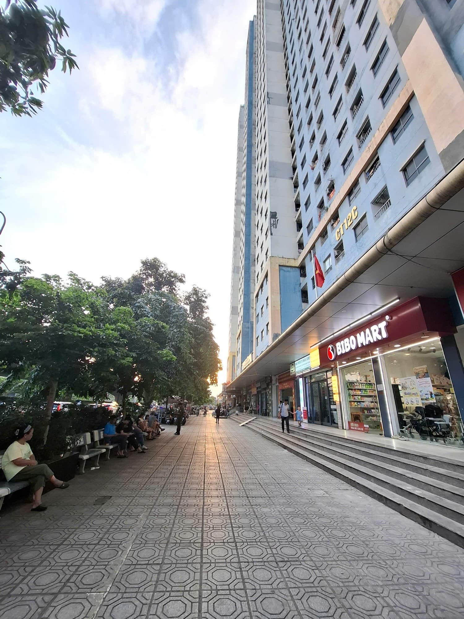 Căn hộ mặt phố, Hoàng Mai, Hà Nội - 74m² giá 4.5 tỷ