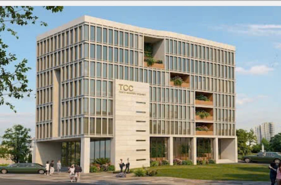 Nhà đất mặt phố, Long Biên, Hà Nội - 713m² giá 69 tỷ