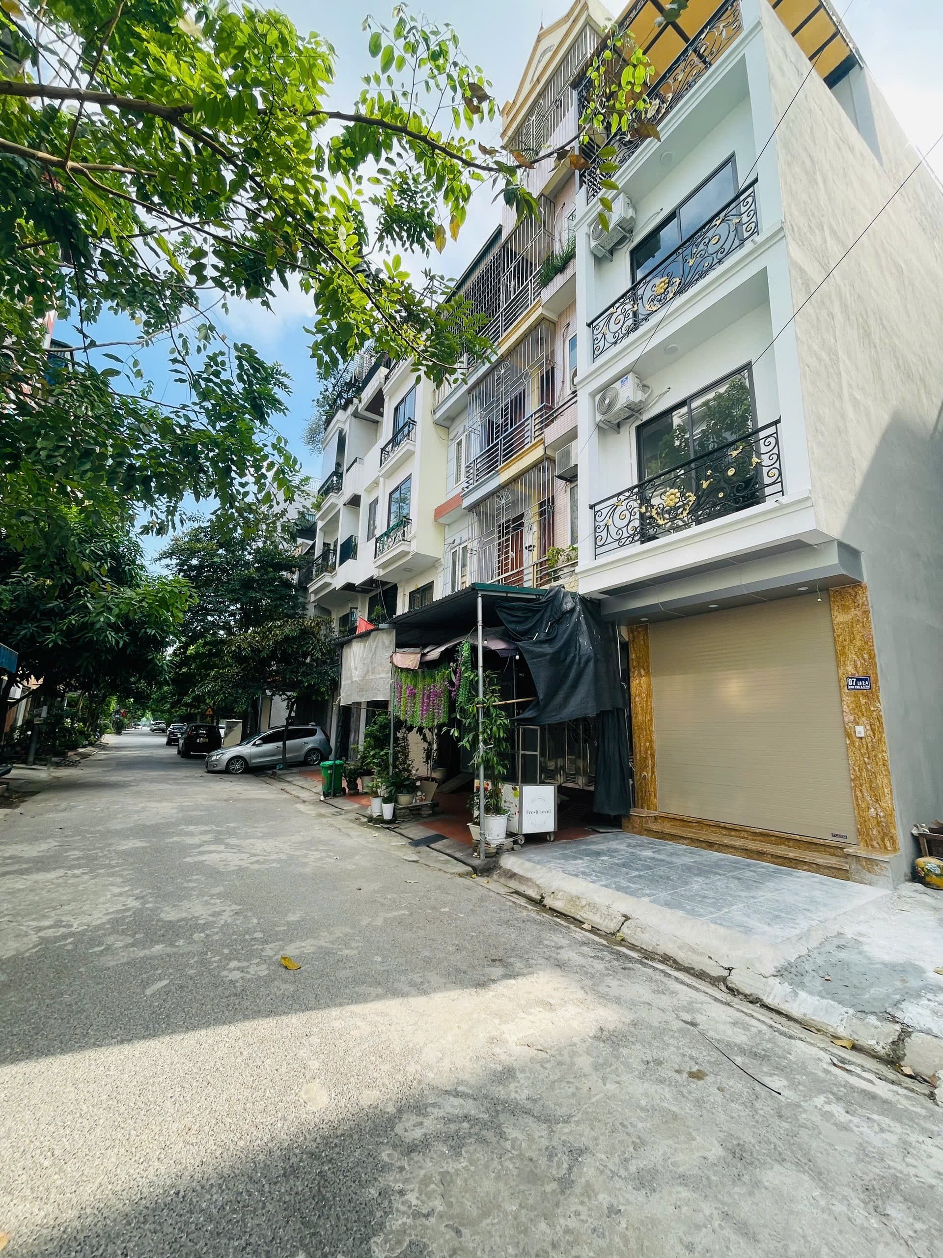 Nhà đất mặt phố, Nam Từ Liêm, Hà Nội - 49m² giá 13.99 tỷ