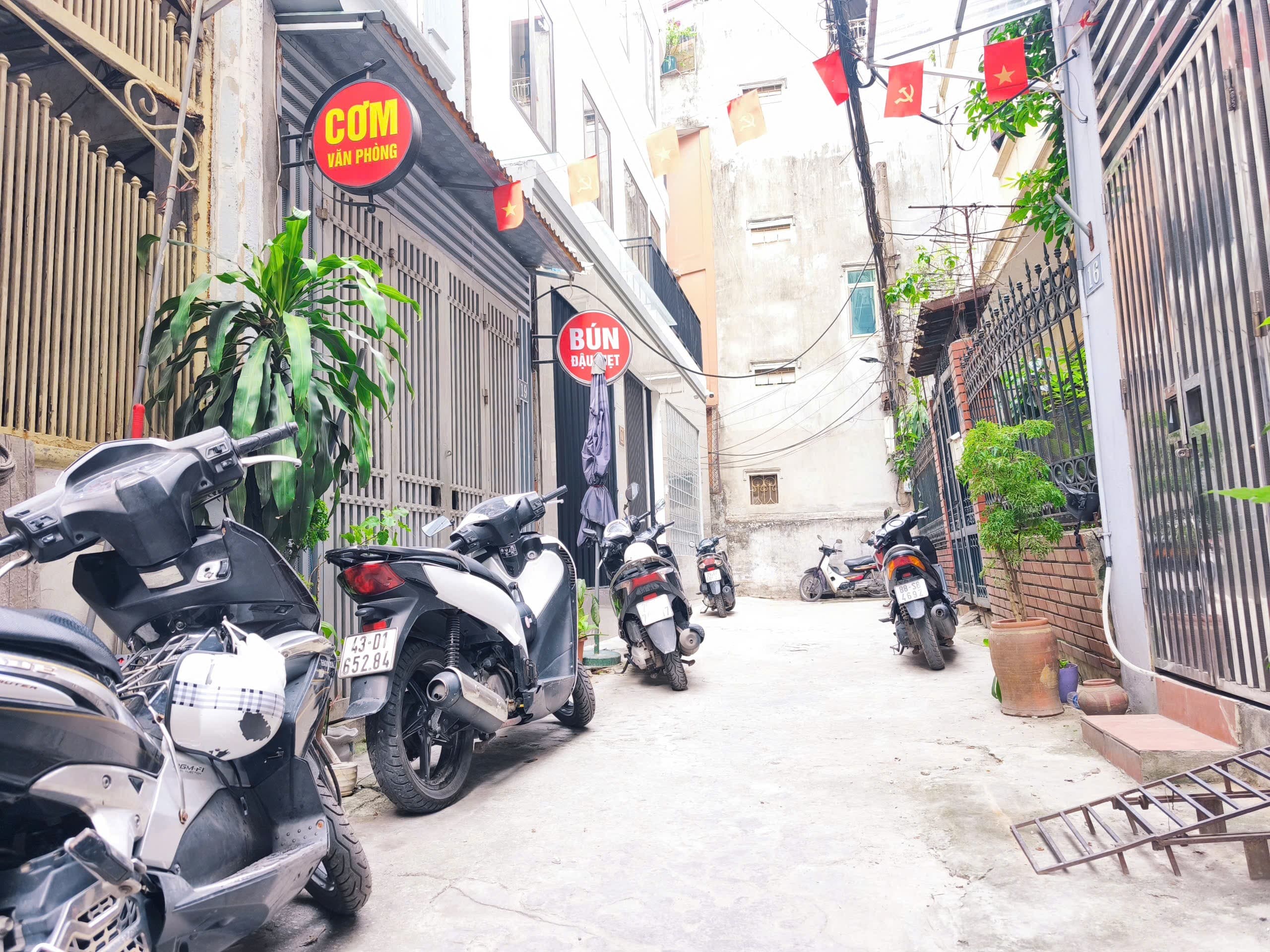 Nhà đất mặt phố, Đống Đa, Hà Nội - 40m² giá 11.99 tỷ